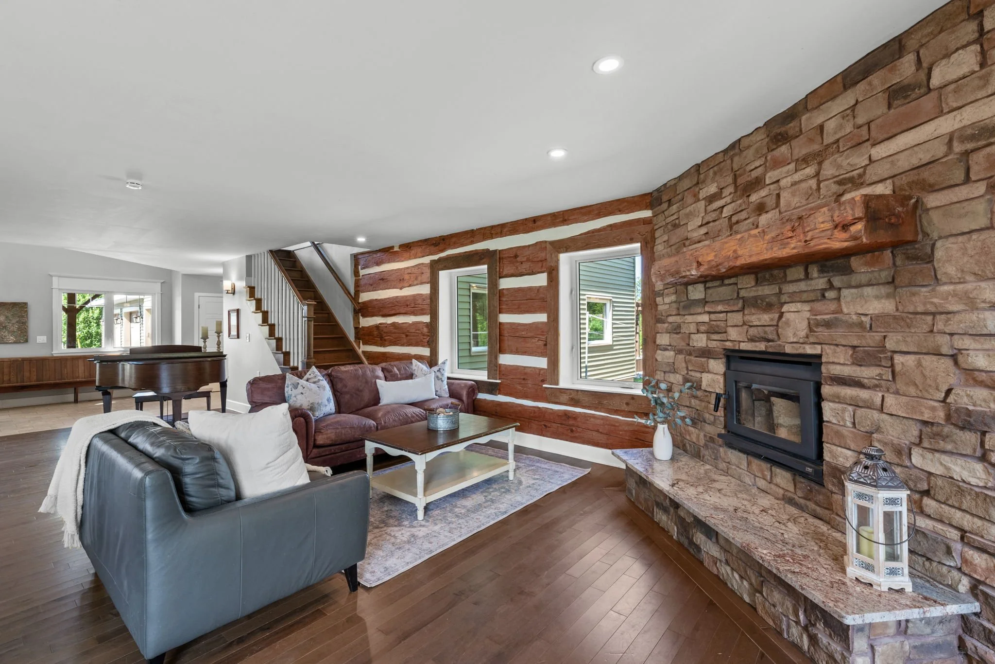 10-web-or-mls-6548 Carp Road-56.jpg