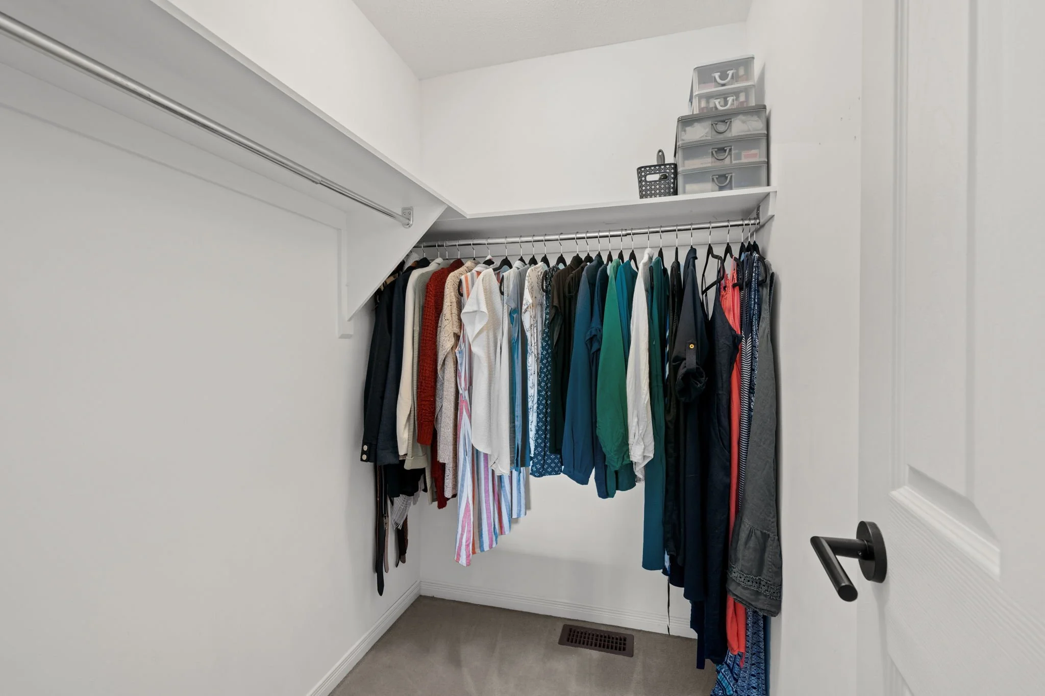 34-web-or-mls-163 70 Edenvale Drive-22.jpg