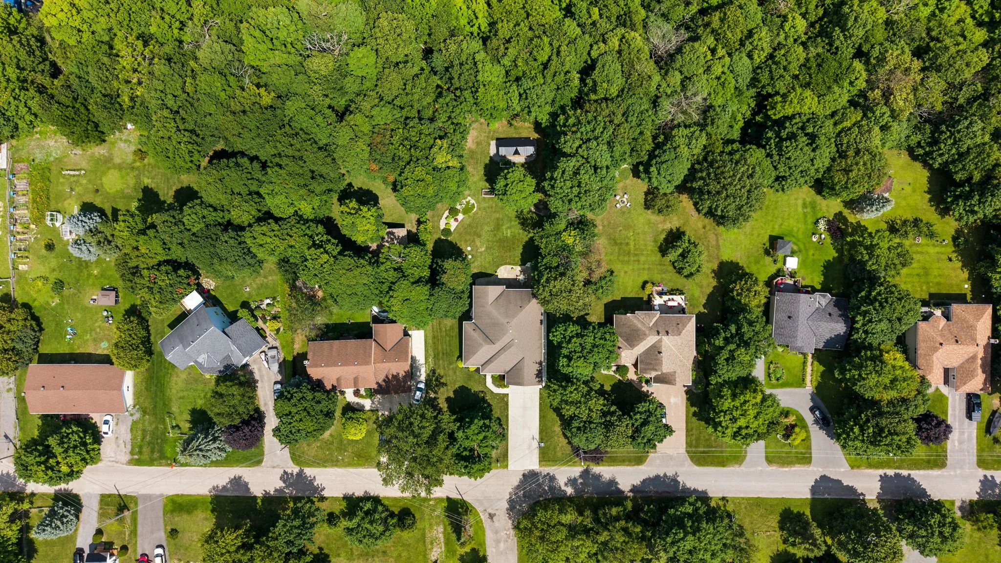 65-web-or-mls-876 Centre Street-66.jpg