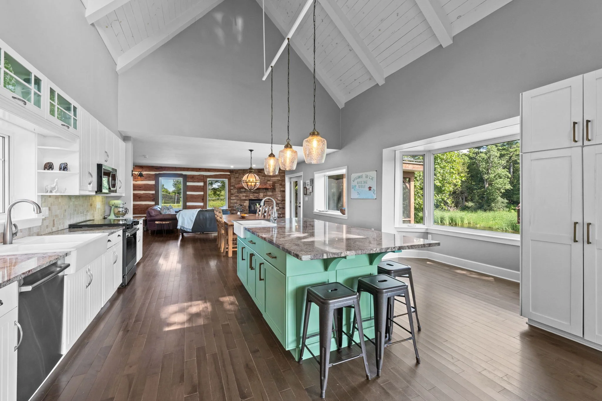 15-web-or-mls-6548 Carp Road-61.jpg