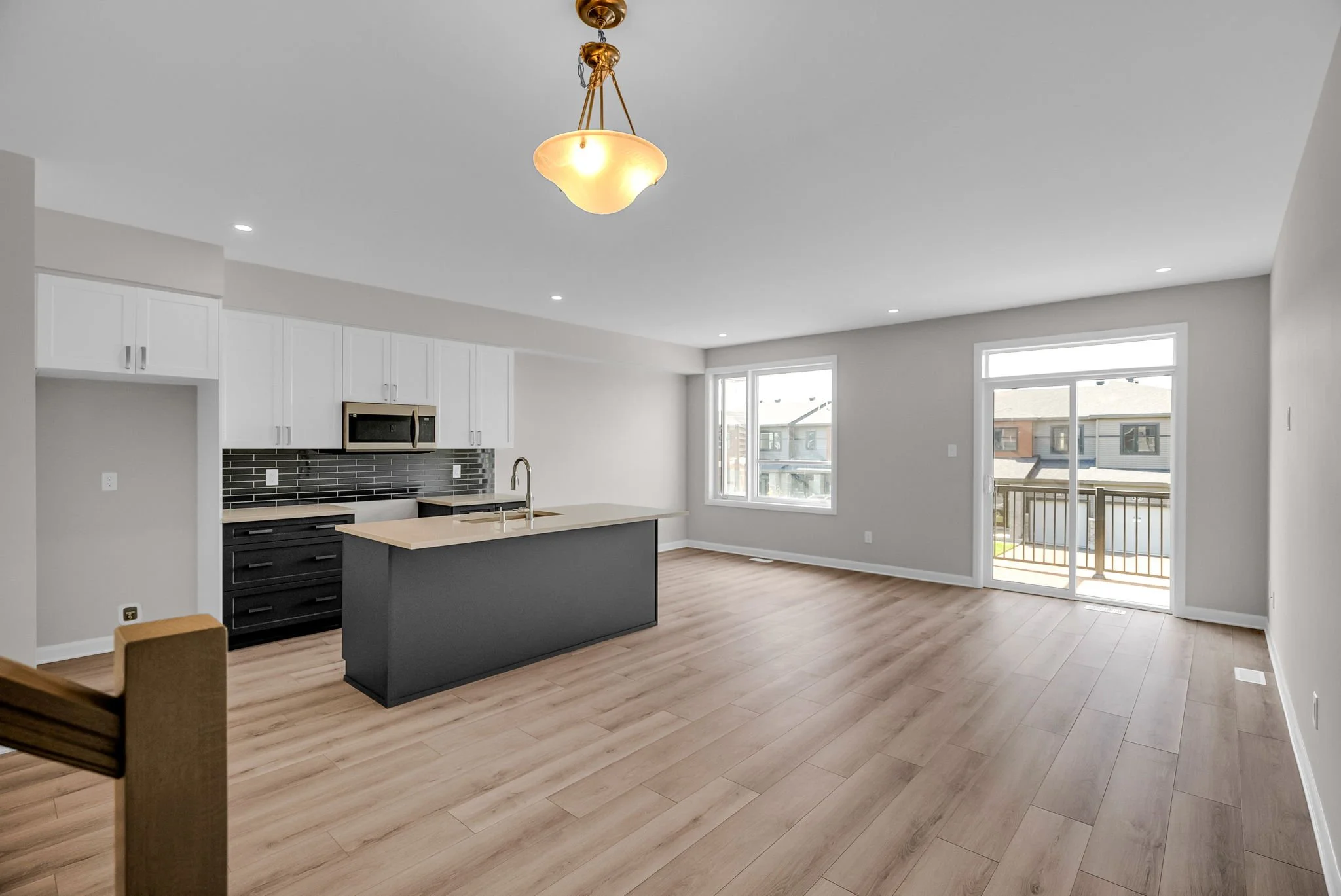 11-web-or-mls-313-gisborne-pl.jpg