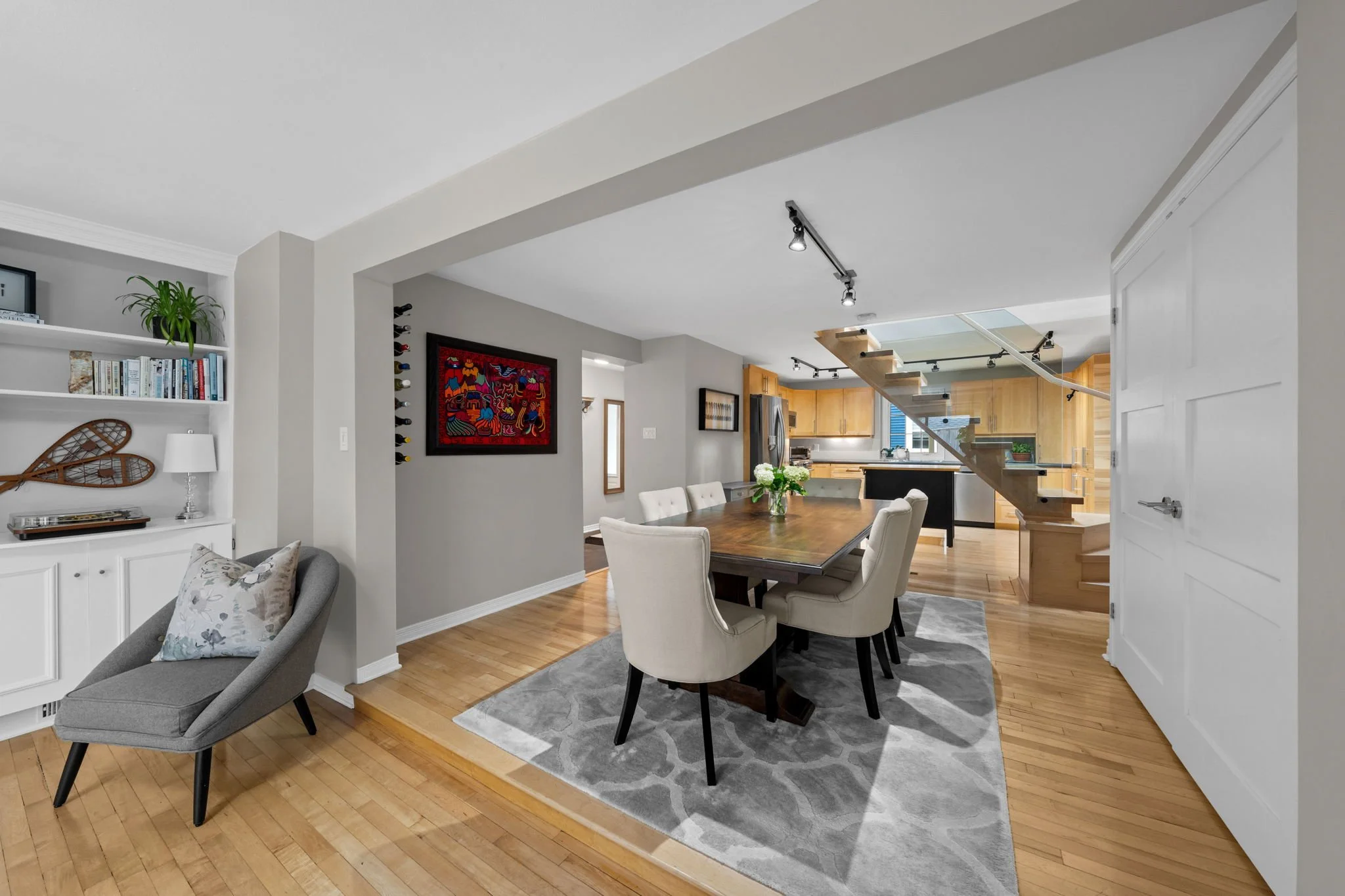 19-web-or-mls-4 Avon Lane-46.jpg