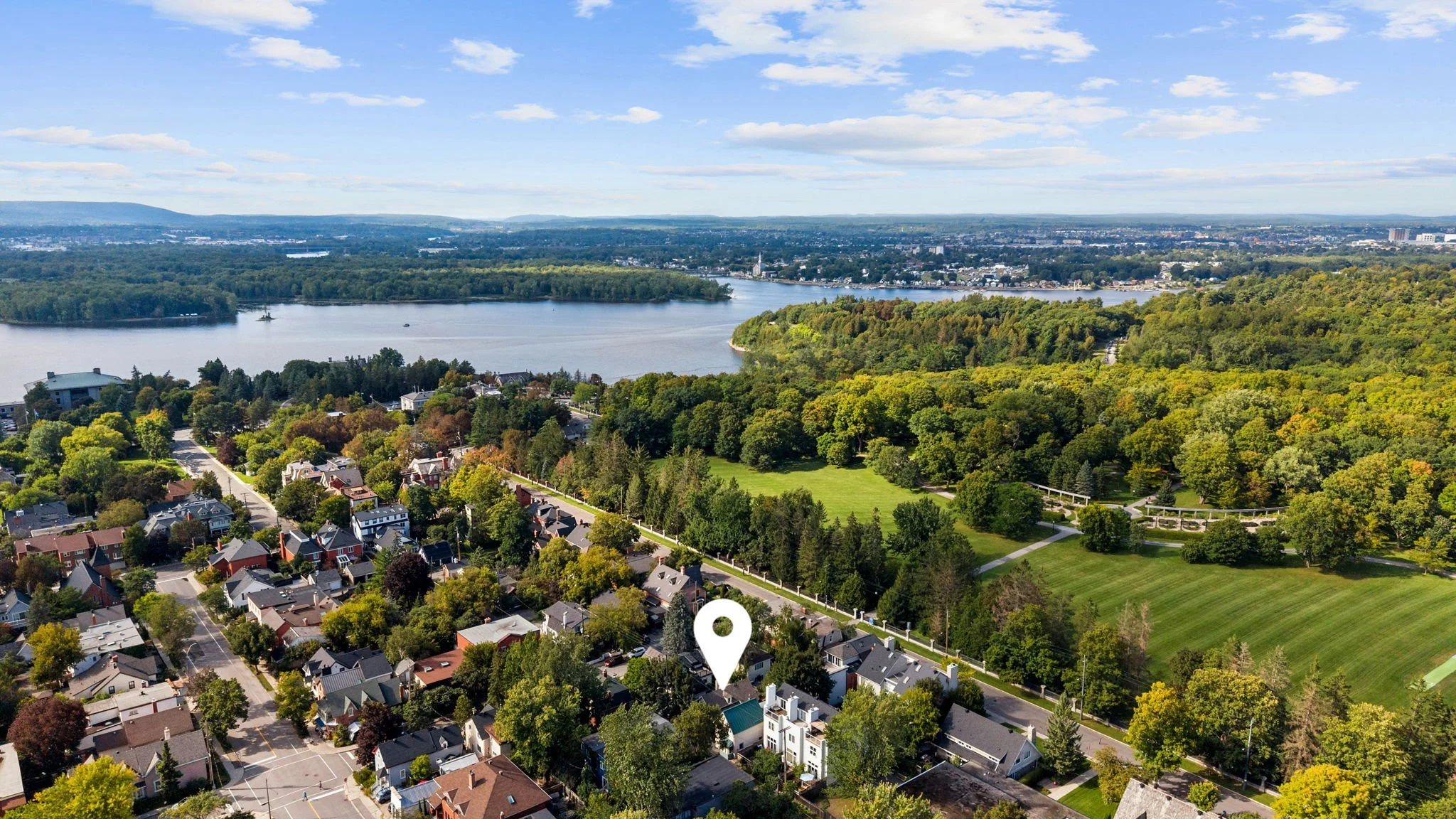 63-web-or-mls-4 Avon Lane-20.jpg