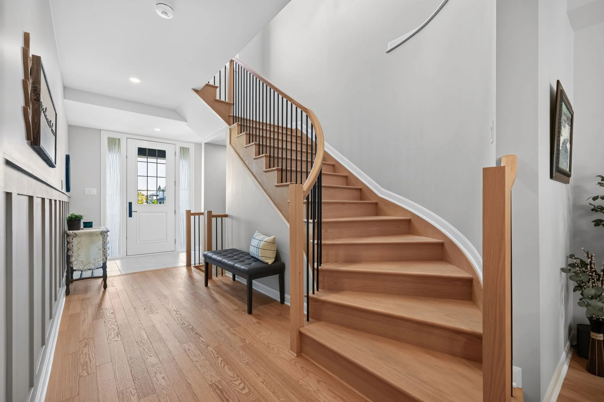 33-web-or-mls-537-anchor-cir.jpg
