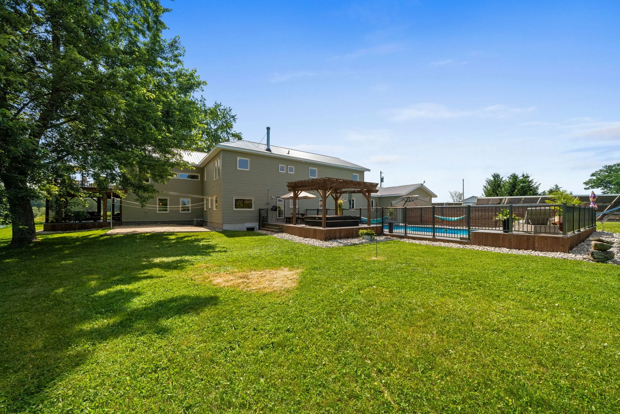 64-web-or-mls-6548 Carp Road-71.jpg