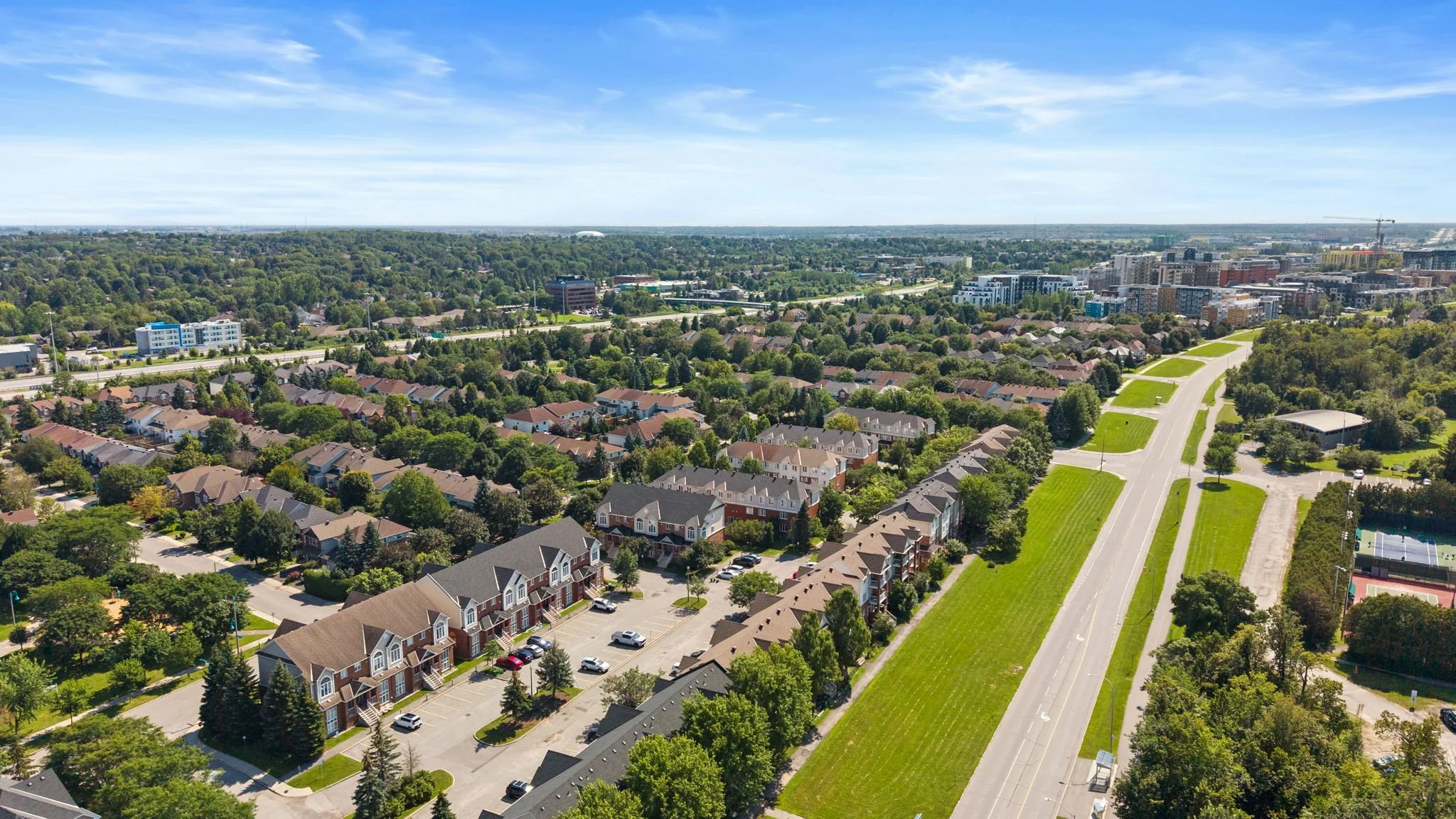 51-web-or-mls-163 70 Edenvale Drive-6.jpg