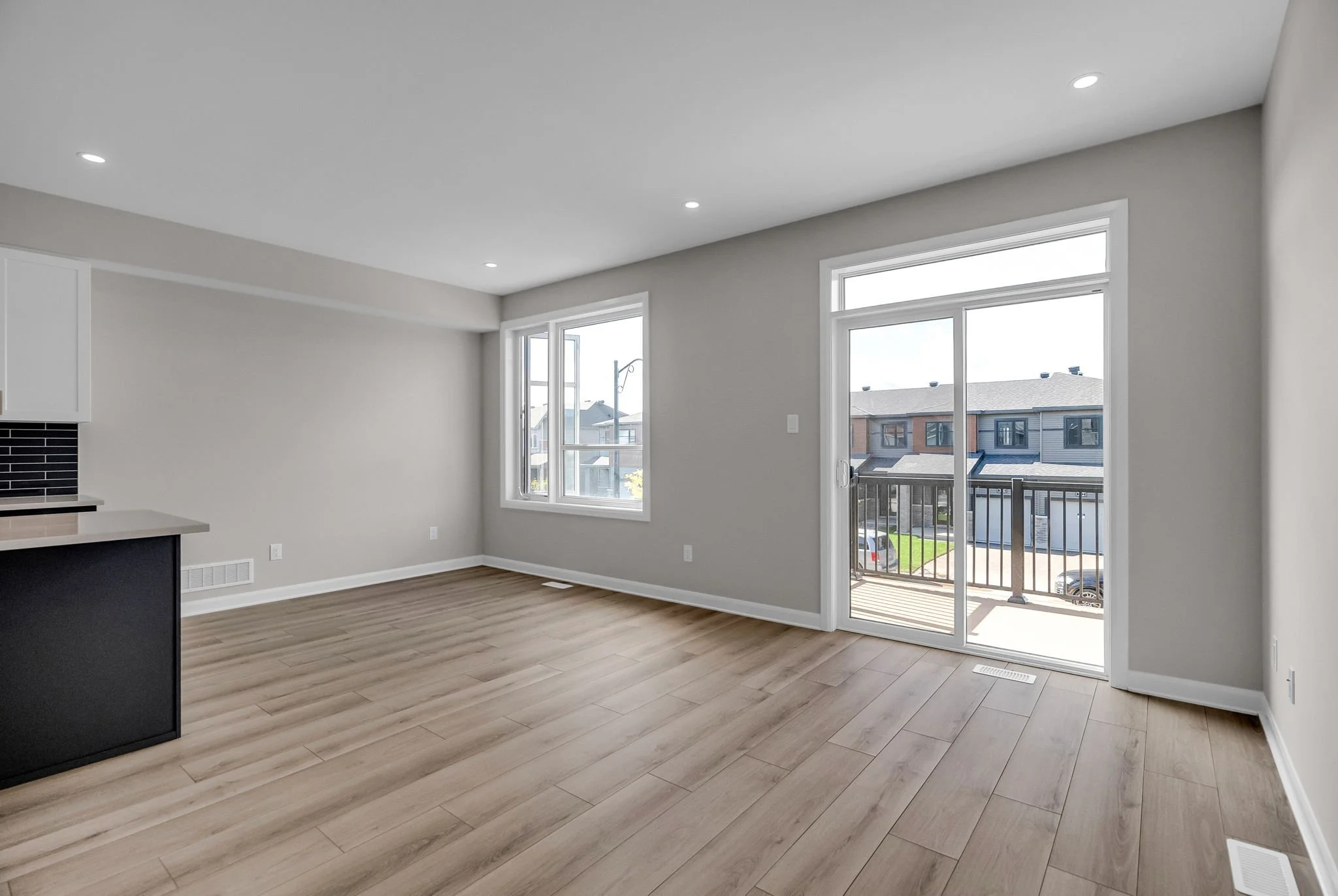 16-web-or-mls-313-gisborne-pl.jpg