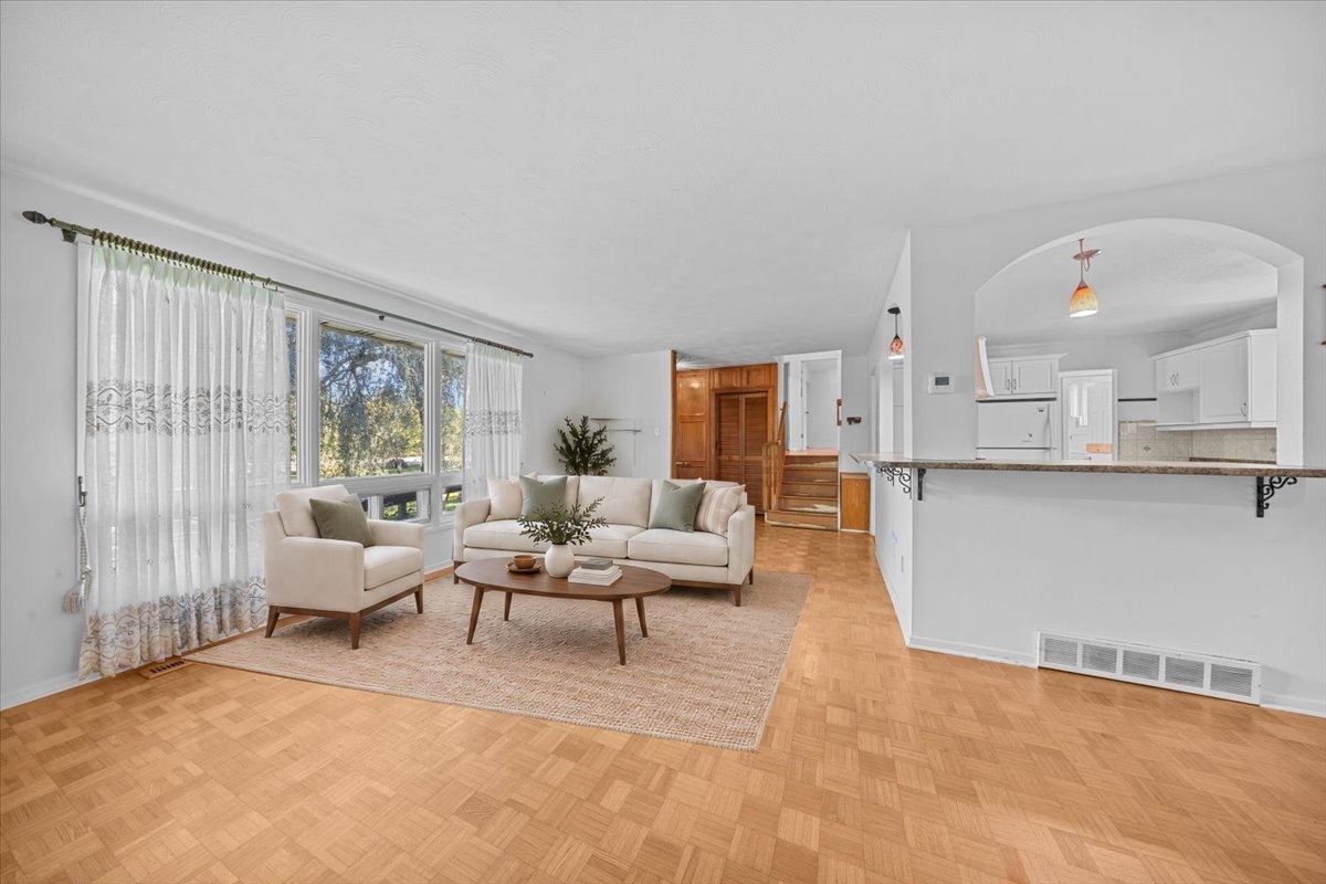 77-Virtual Staging.jpg