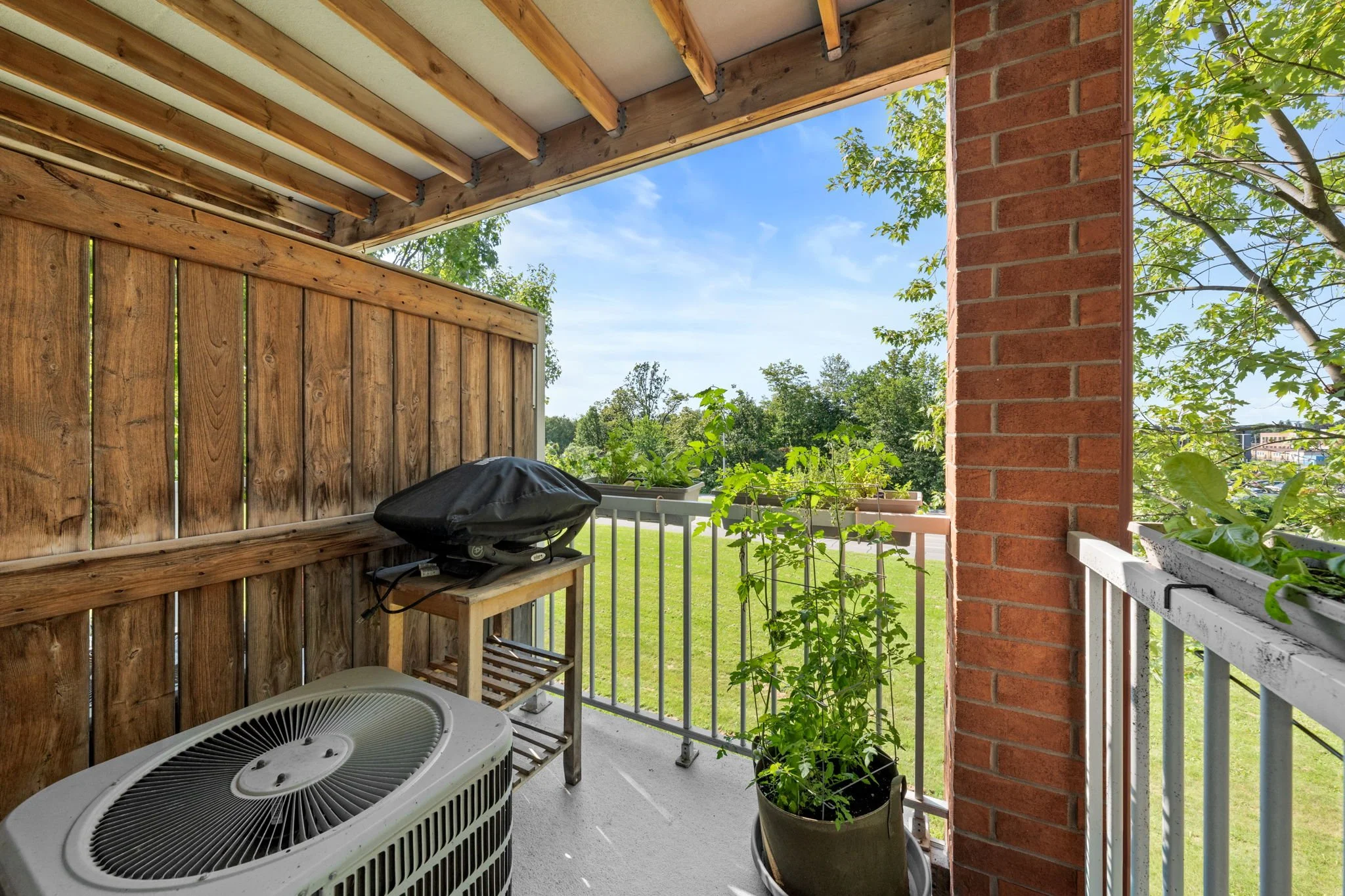 23-web-or-mls-163 70 Edenvale Drive-55.jpg