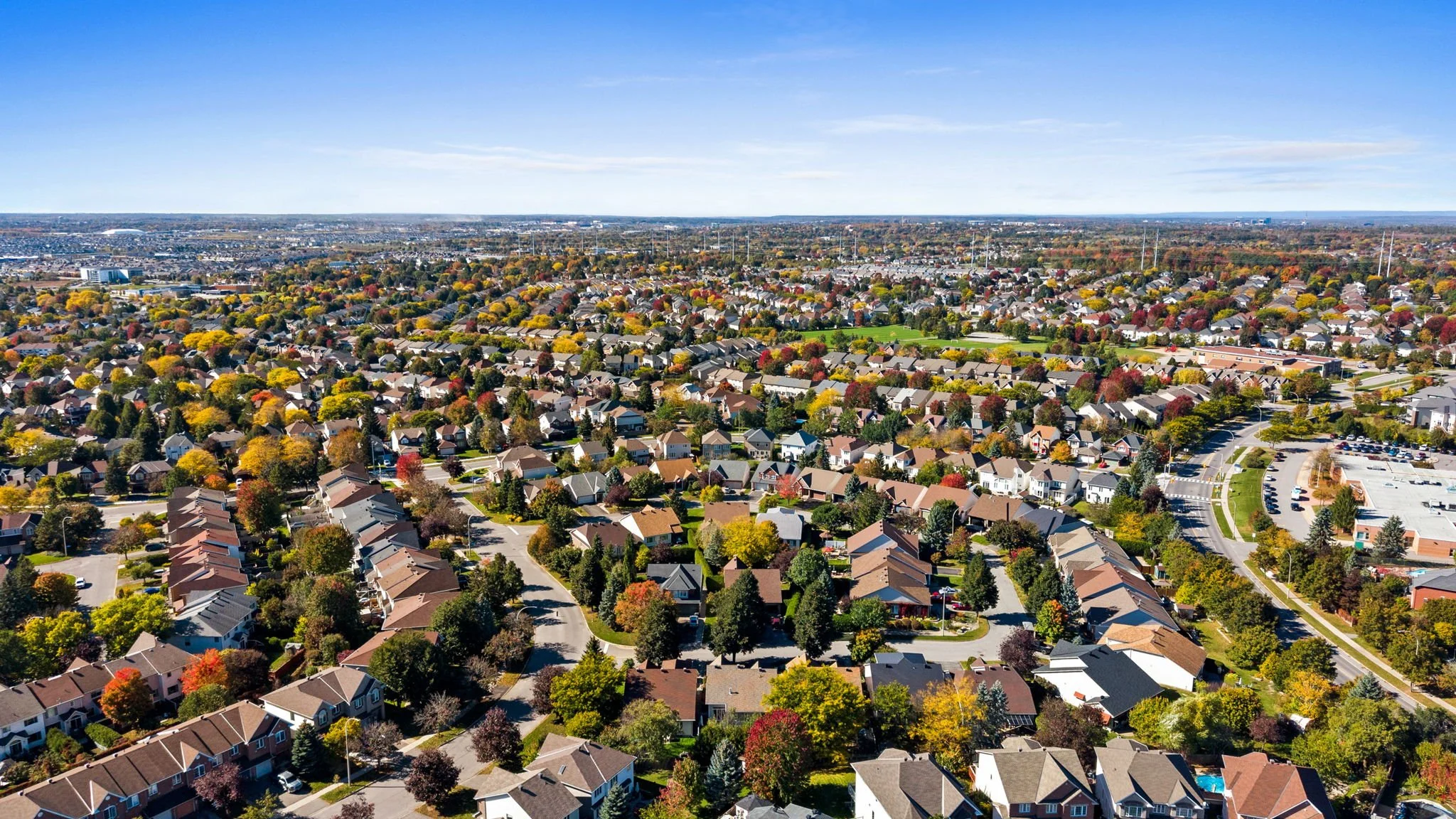 55-web-or-mls-4 Burnstead Crescent-56.jpg