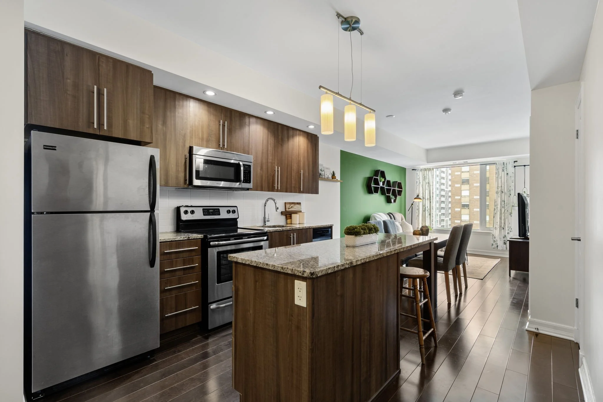 12-web-or-mls-238-besserer-st-811.jpg