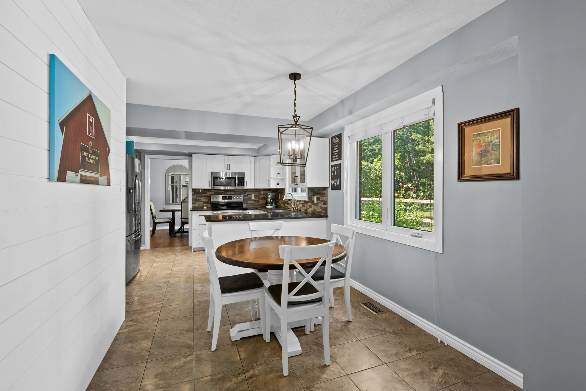 19-web-or-mls-109 Inniskillin Drive-40.jpg