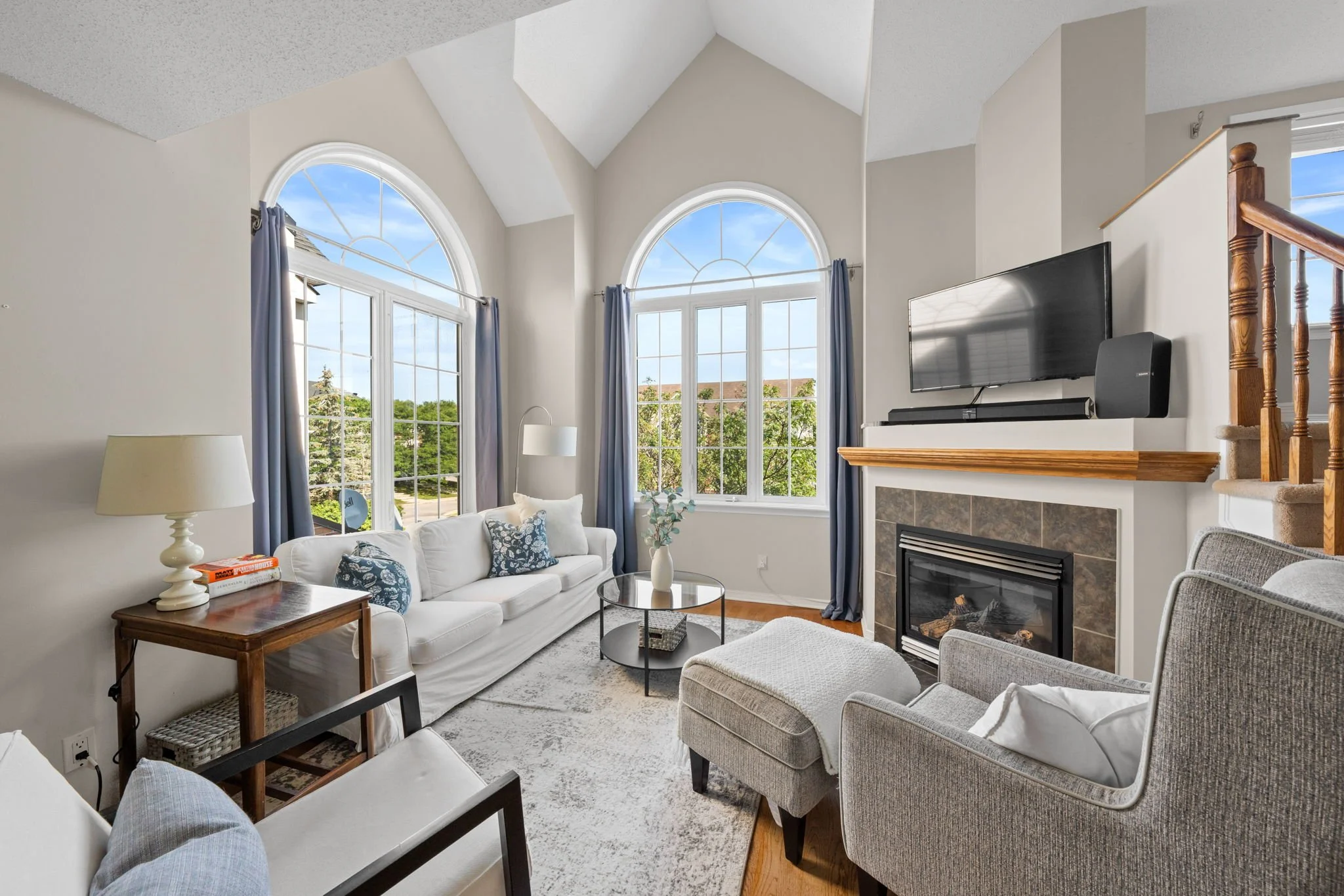 9-web-or-mls-163 70 Edenvale Drive-41.jpg