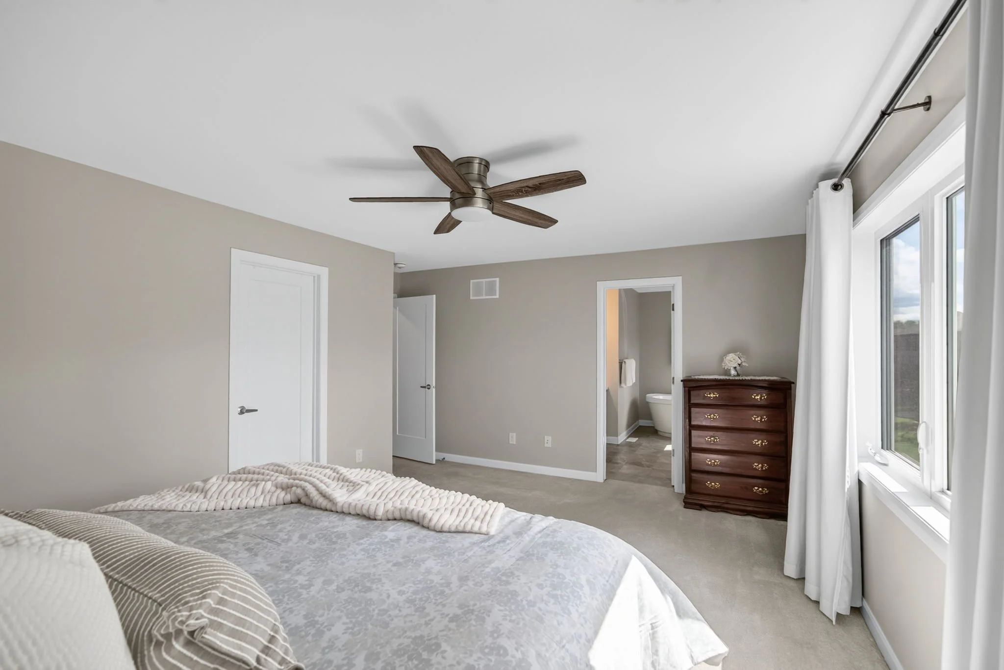 39-web-or-mls-537-anchor-cir.jpg