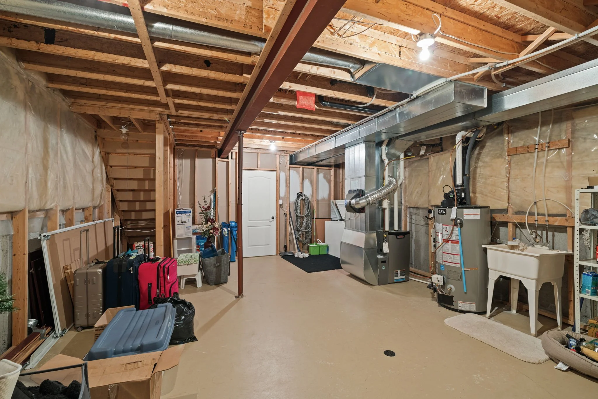 43-web-or-mls-4 Burnstead Crescent-49.jpg
