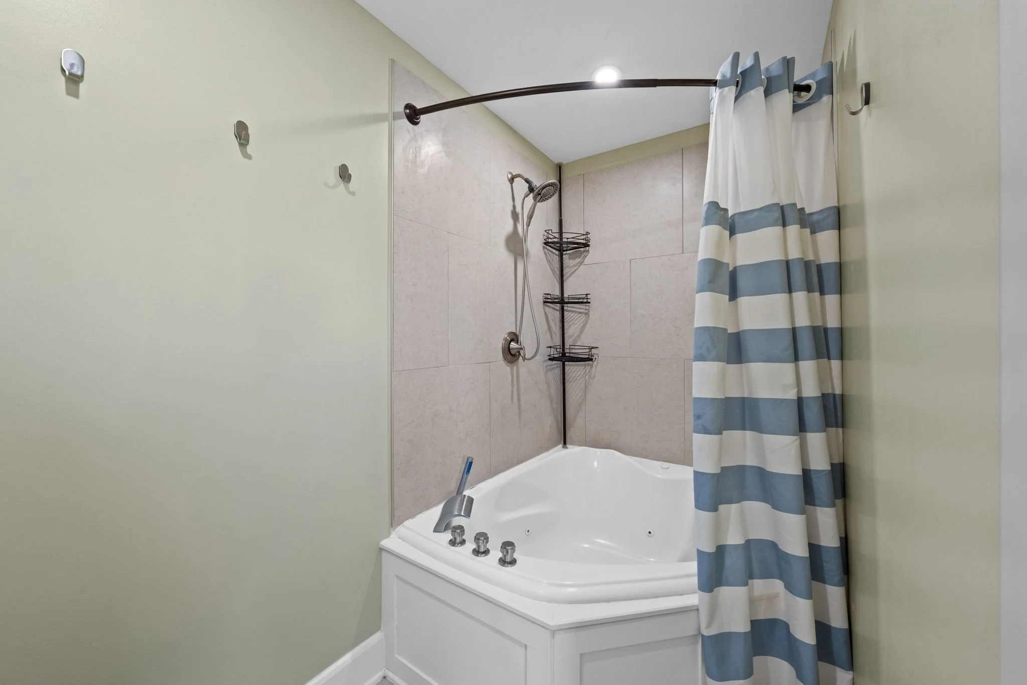 45-web-or-mls-6548 Carp Road-41.jpg