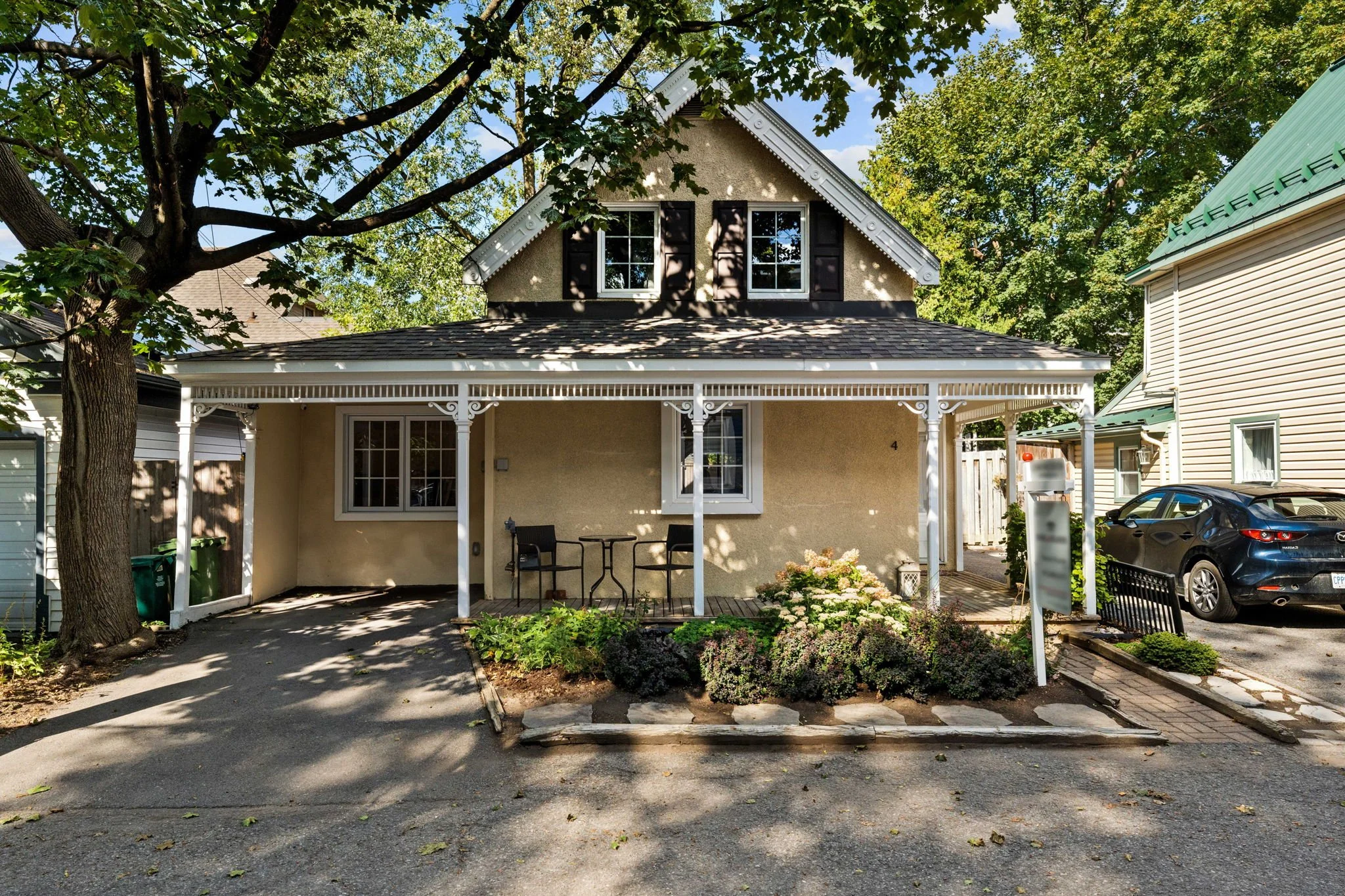 2-web-or-mls-4 Avon Lane-1.jpg