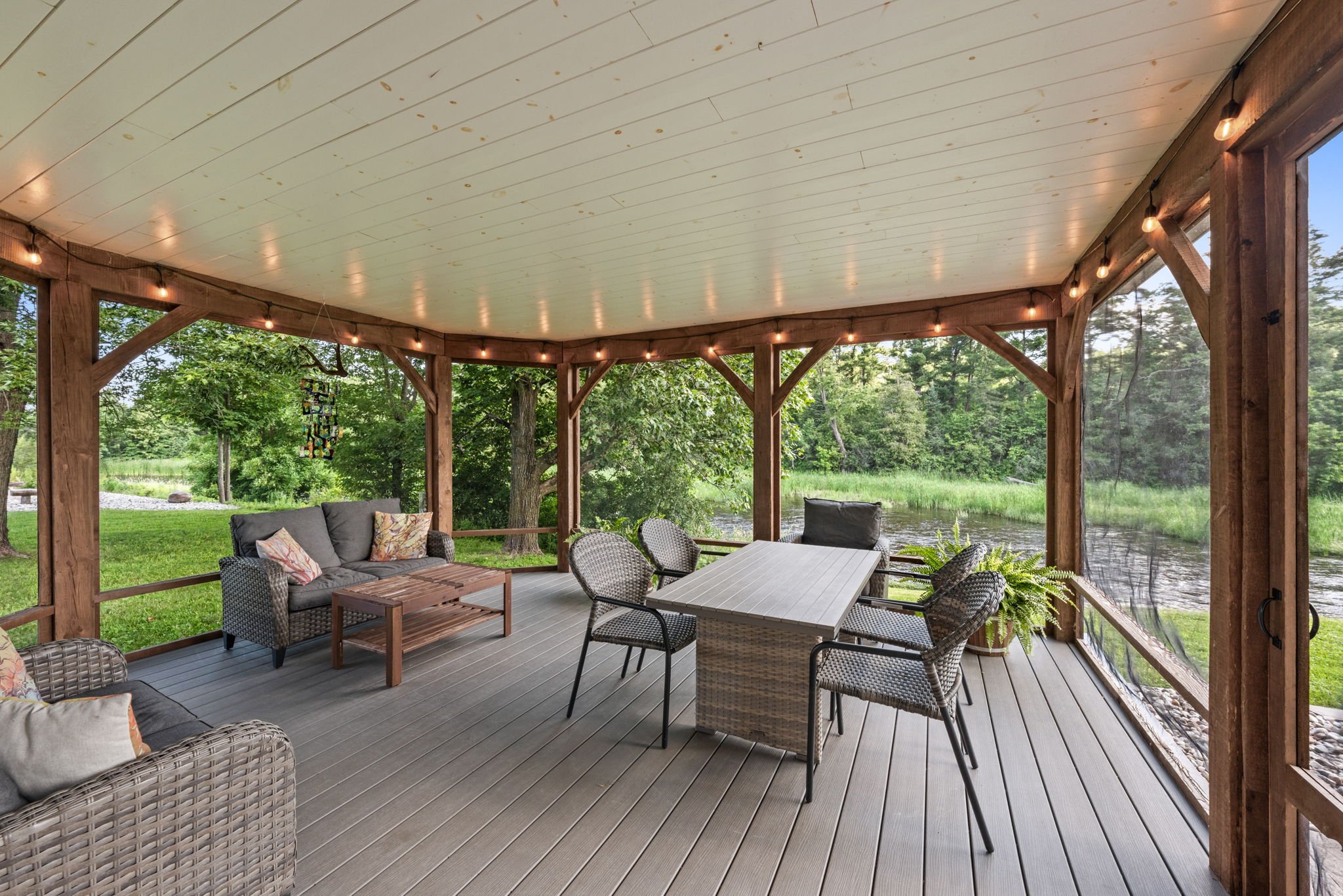 17-web-or-mls-6548 Carp Road-63.jpg