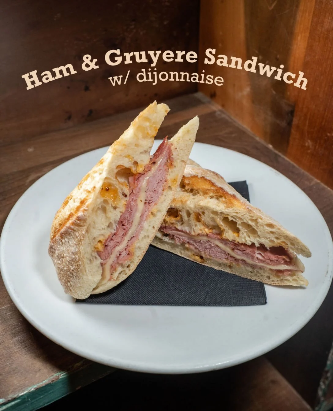 Did you know we make an awesome Ham and Gruy&egrave;re sandwich? With house-made dijonnaise and a crusty baguette, this sandwich is the perfect lunch! 

#hamandcheese #roastery #coffeeshop #njcoffee #fanwoodnj