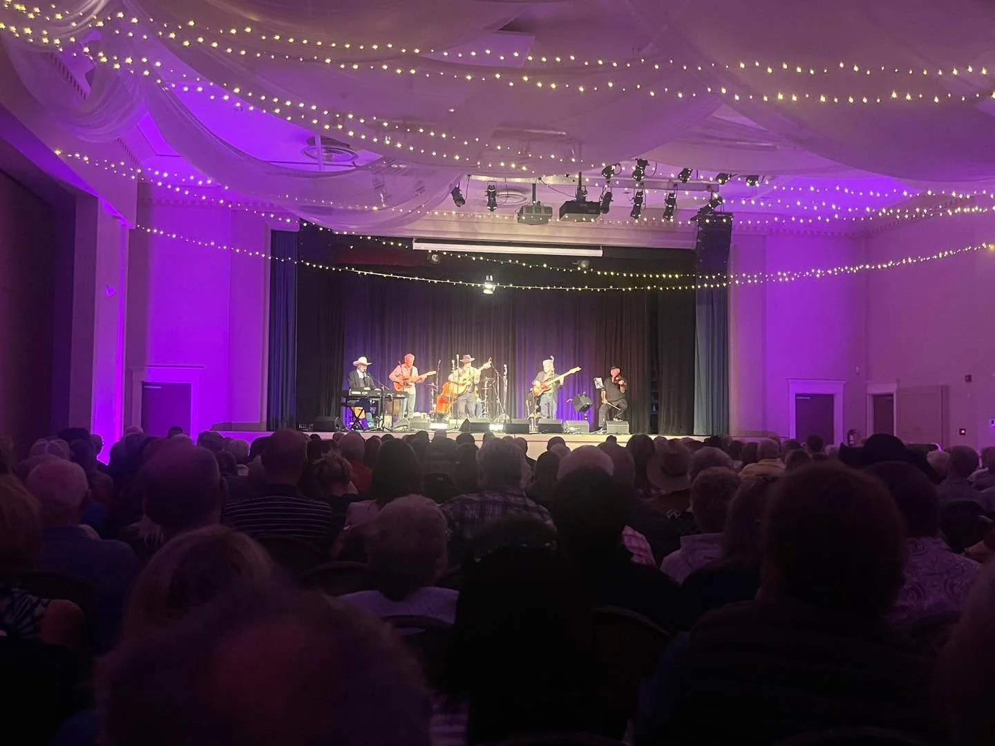 🎶 What a truly incredible night! 

We were so fortunate to experience an unforgettable evening filled with talented musicians, incredible stories, and the timeless music of Ian Tyson. It was truly a gift to hear these artists, who had the privilege 