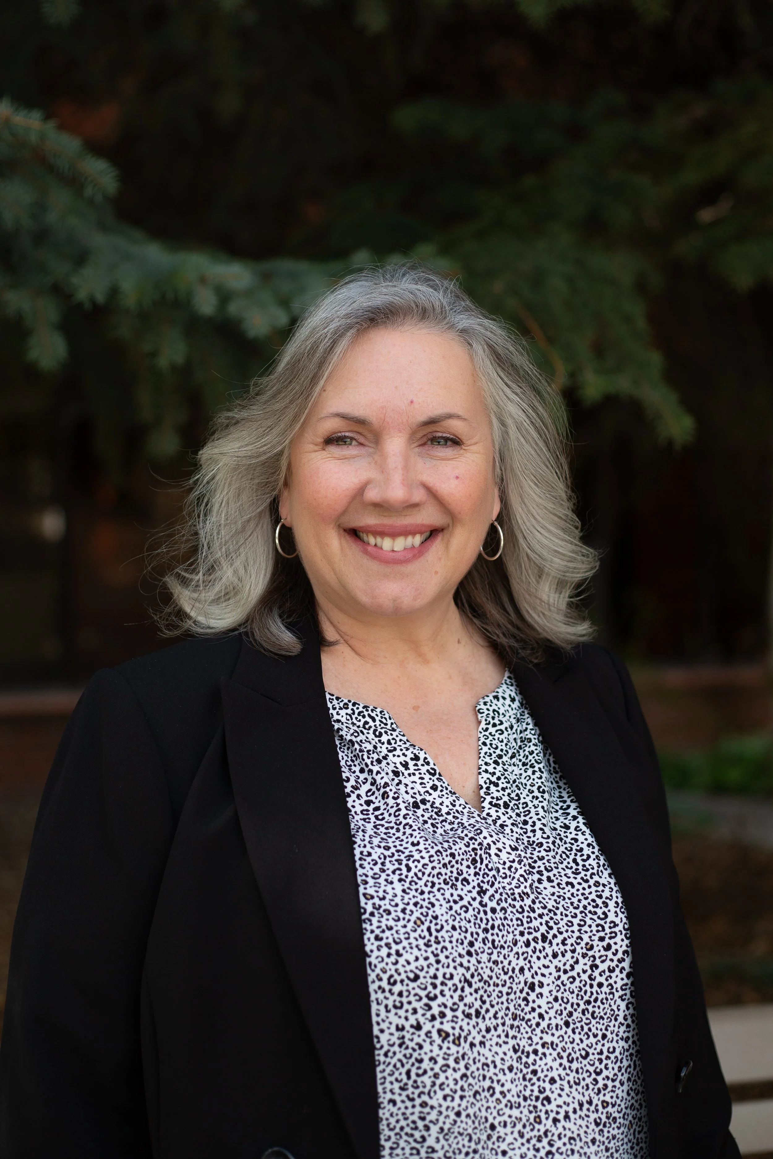 Wendy Kennelly, Executive Director