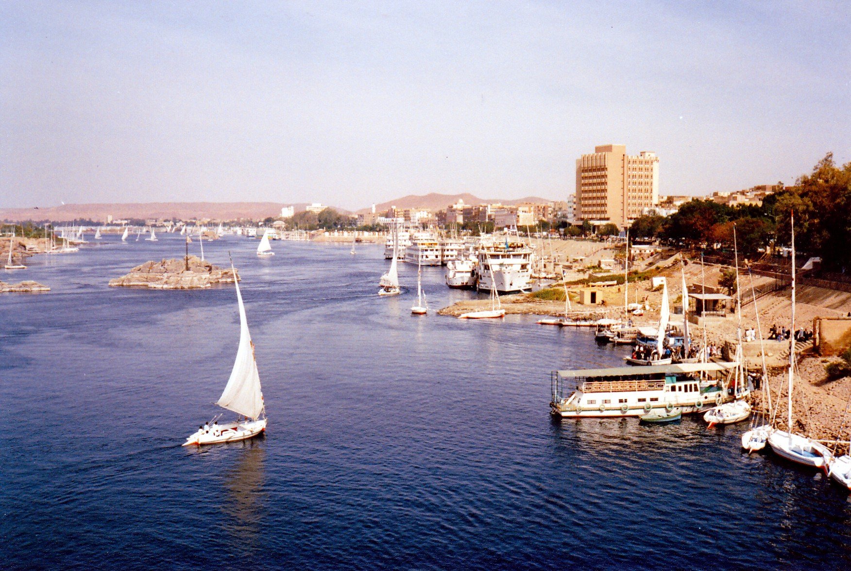 Untitled-Scanned-15.jpg