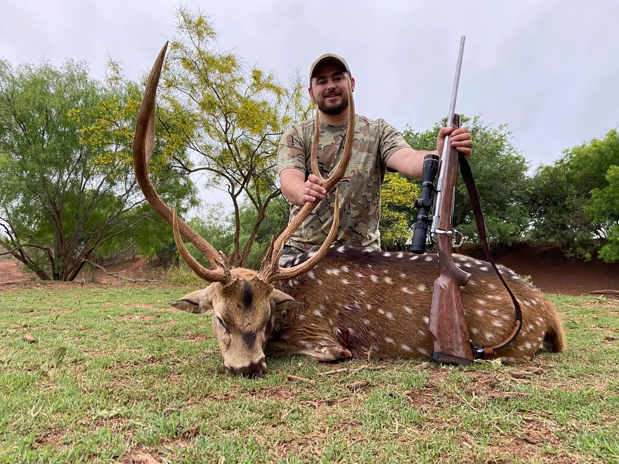 G2 Ranch Deer Buck Texas Hunt Hunting Exotic Exotics.JPG