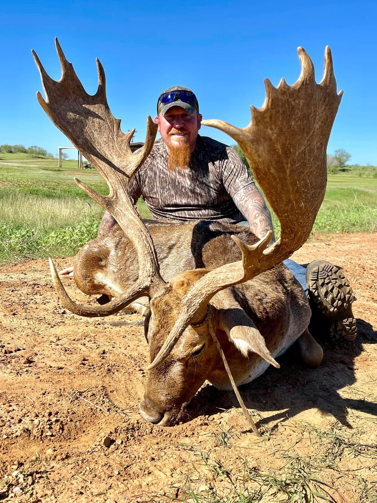 Big Fallow Deer Hunt Texas G2 Ranch Hunting Exotic Exotics.JPG