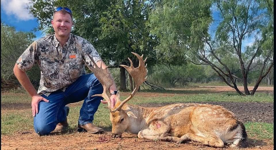 Fallow Hunt G2 Ranch Texas Hunting Deer Exotic Exotics Lodge.JPG
