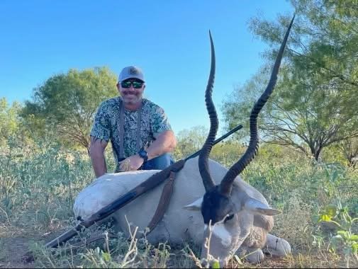 Addax Hunt Texas G2 Ranch Exotic Exotics Hunting Africa Safari.JPG