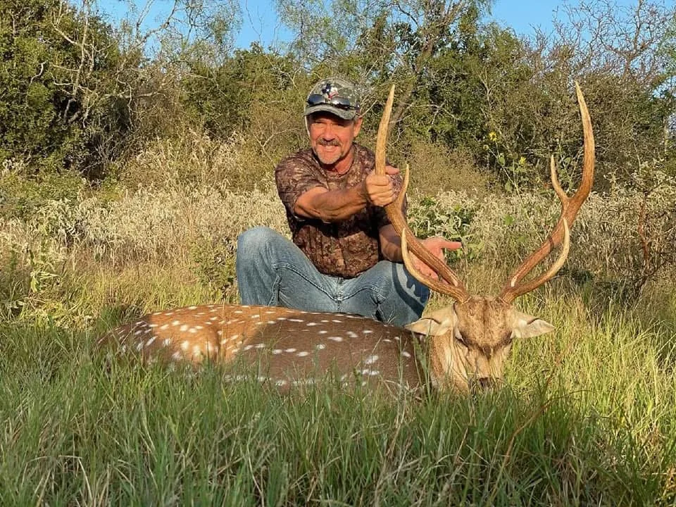 Axis Buck Deer Hunting G2 Ranch Exotic Exotics Texas Hunt.JPG