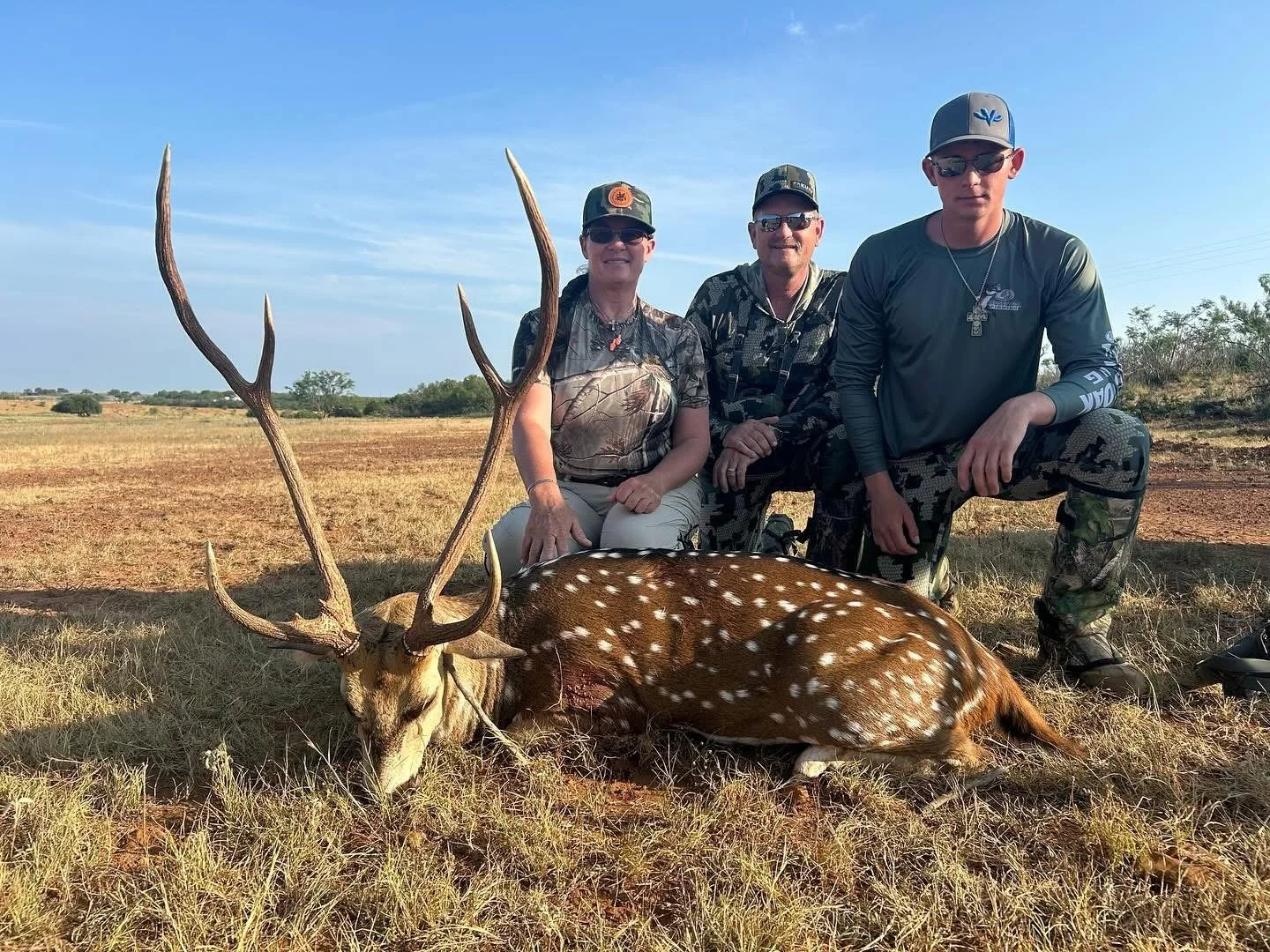 Axis Buck Deer Hunt Hunting G2 Ranch Exotics Exotic.JPG