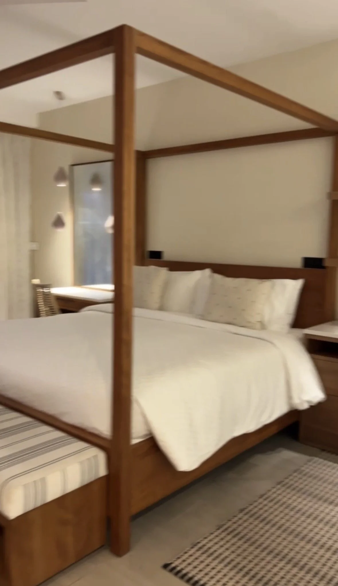 sandals-saint-vincent-lady-palm-club-suite-bedroom.JPEG