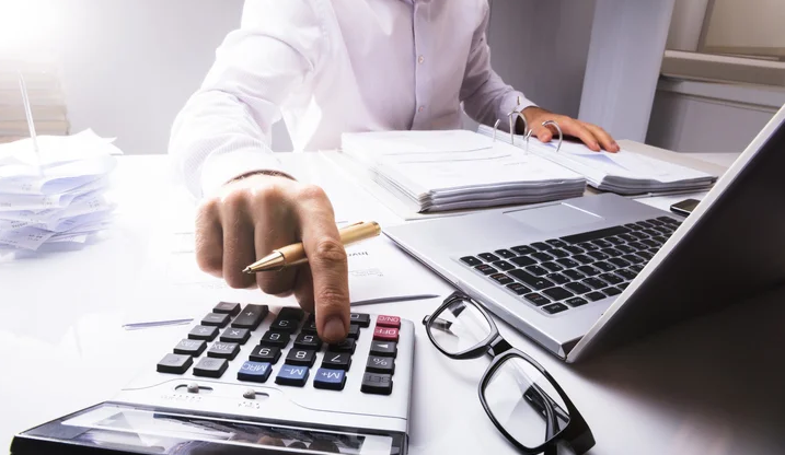 What Your Bookkeeper Notices…