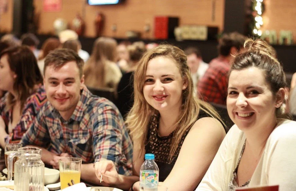 Make new friends while teaching English