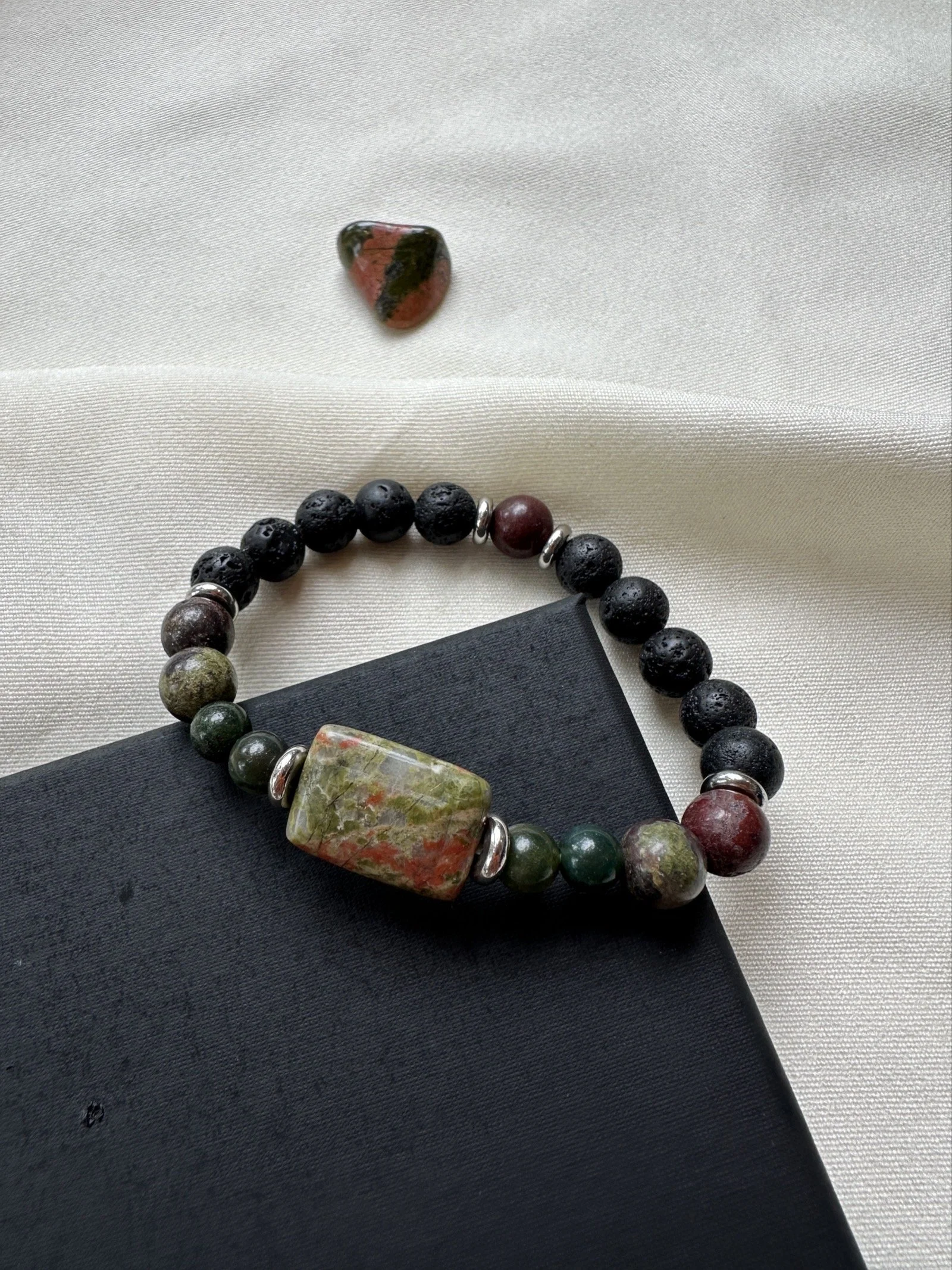handmade-unakite-gemstone-bracelet.JPG