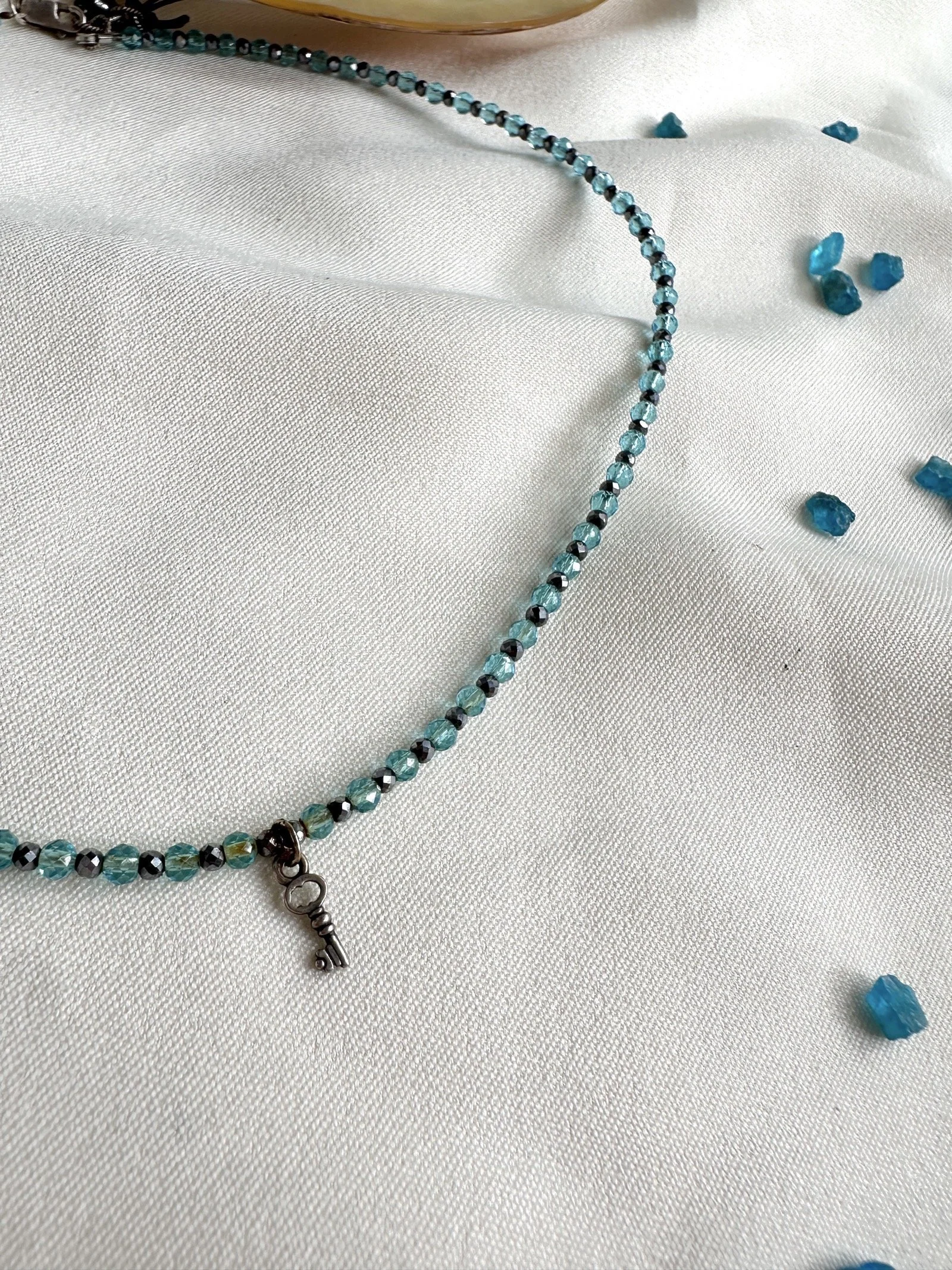 apatite-hematite-key-charm-silver-choker-phuket.JPEG