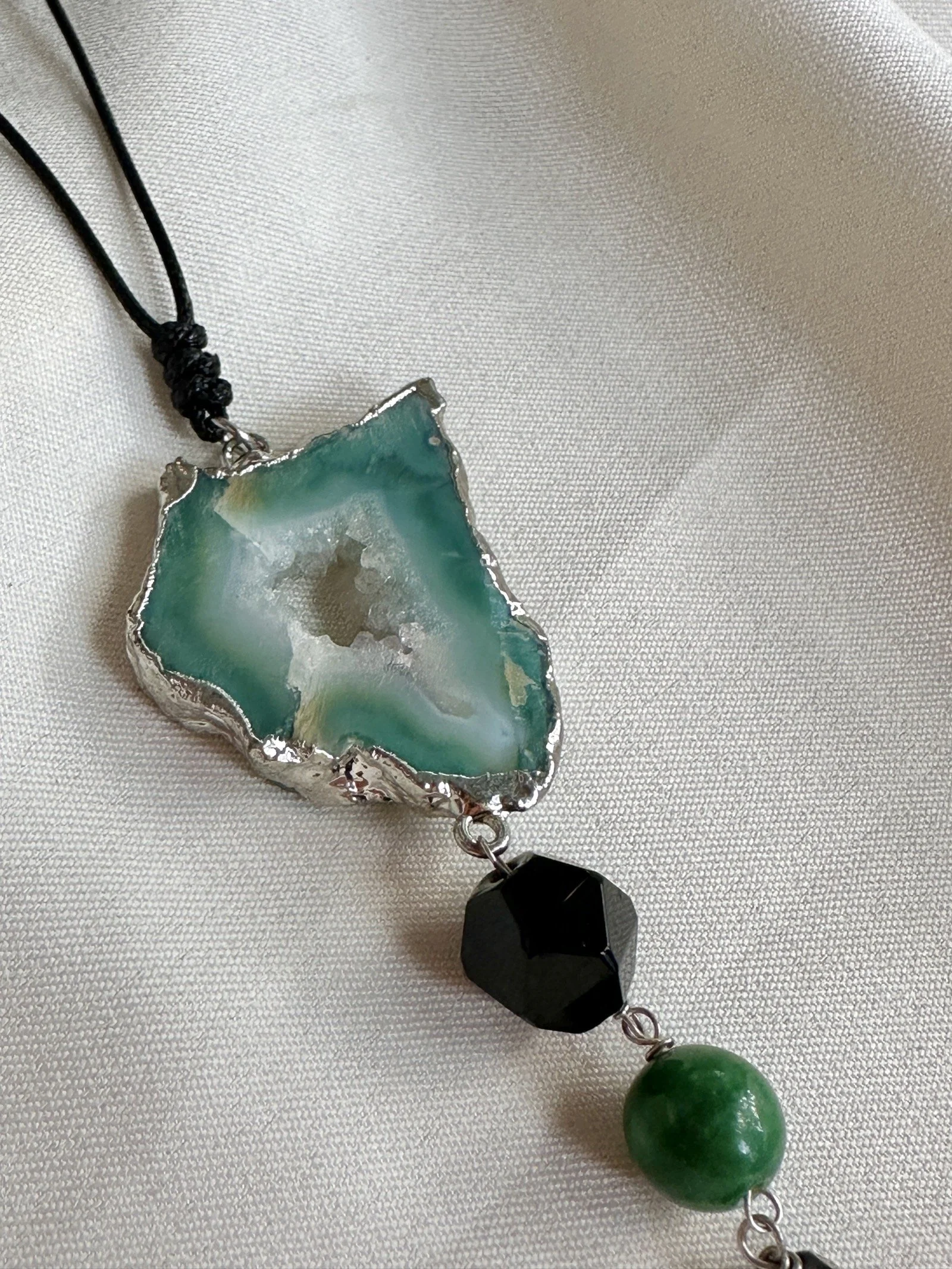 green-agate-druzy-variscite-black-agate-necklace.JPG