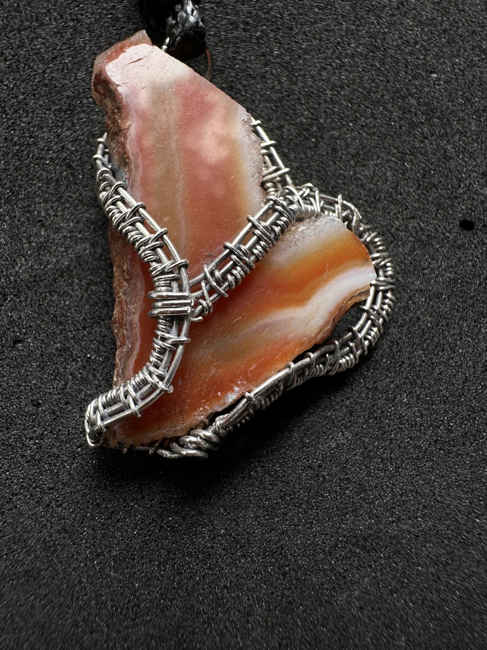 natural-banded-agate-heart-jewelry.JPG