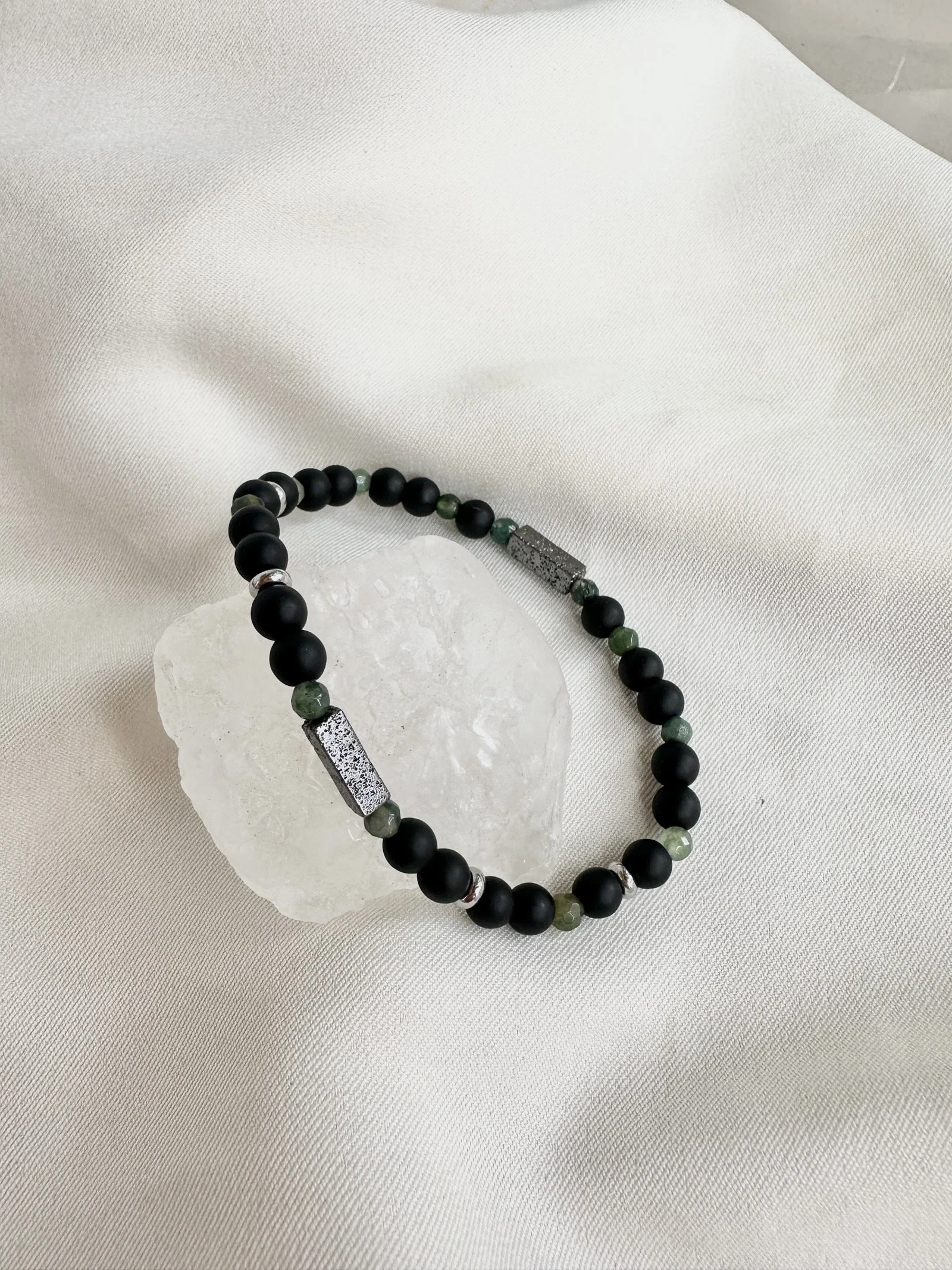 indian-agate-lava-black-agate-mens-bracelet.JPG