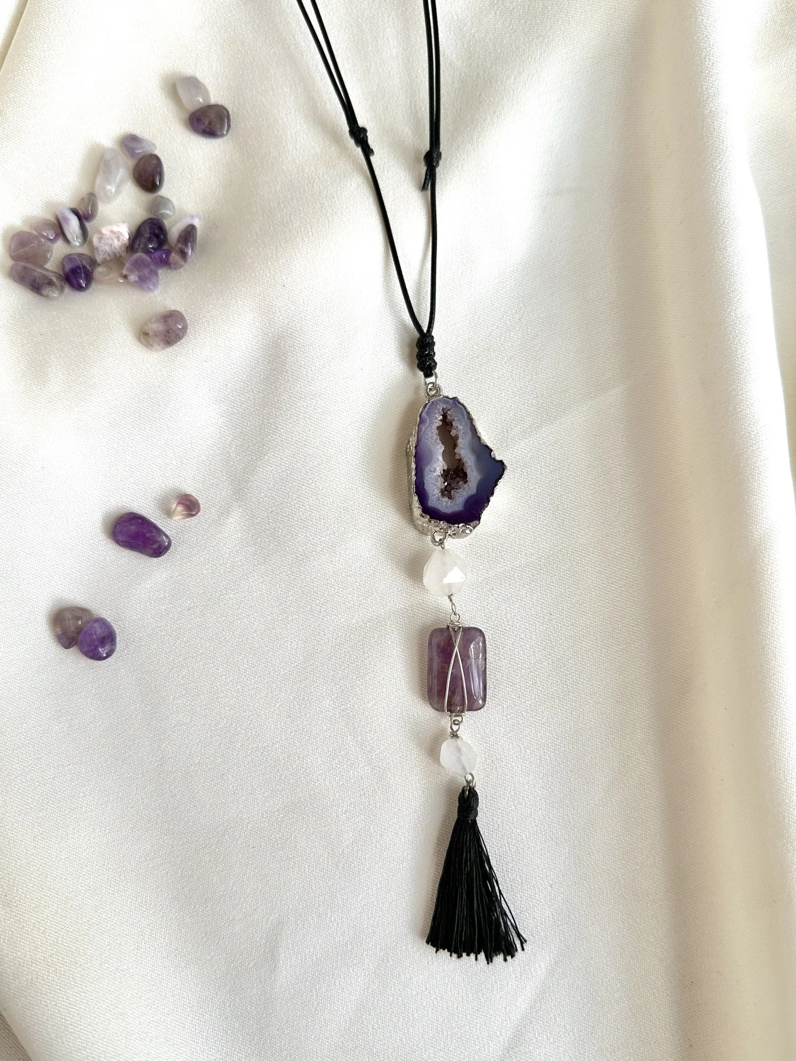 purple-agate-druzy-amethyst-white-agate-necklace.JPG