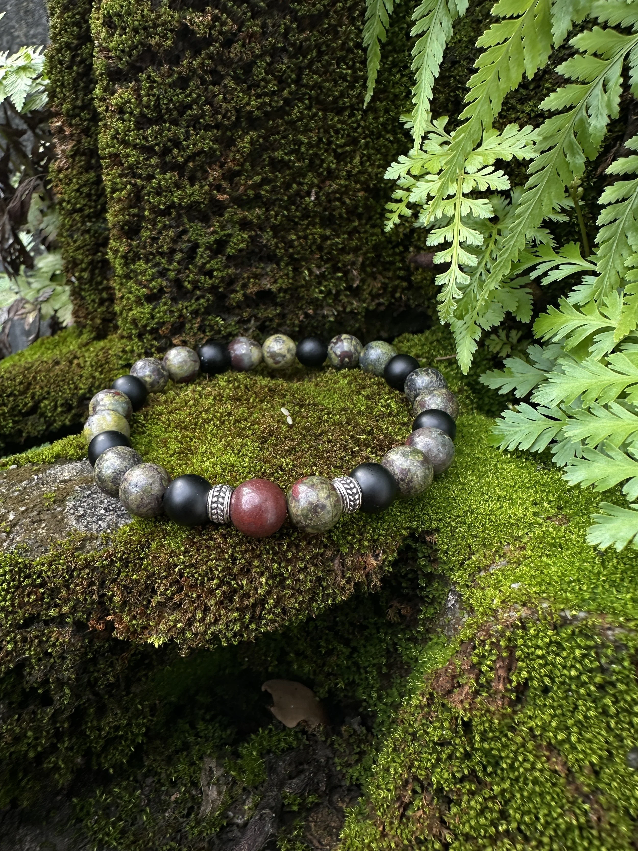 Black-agate-bloodstone-bracelet.JPG