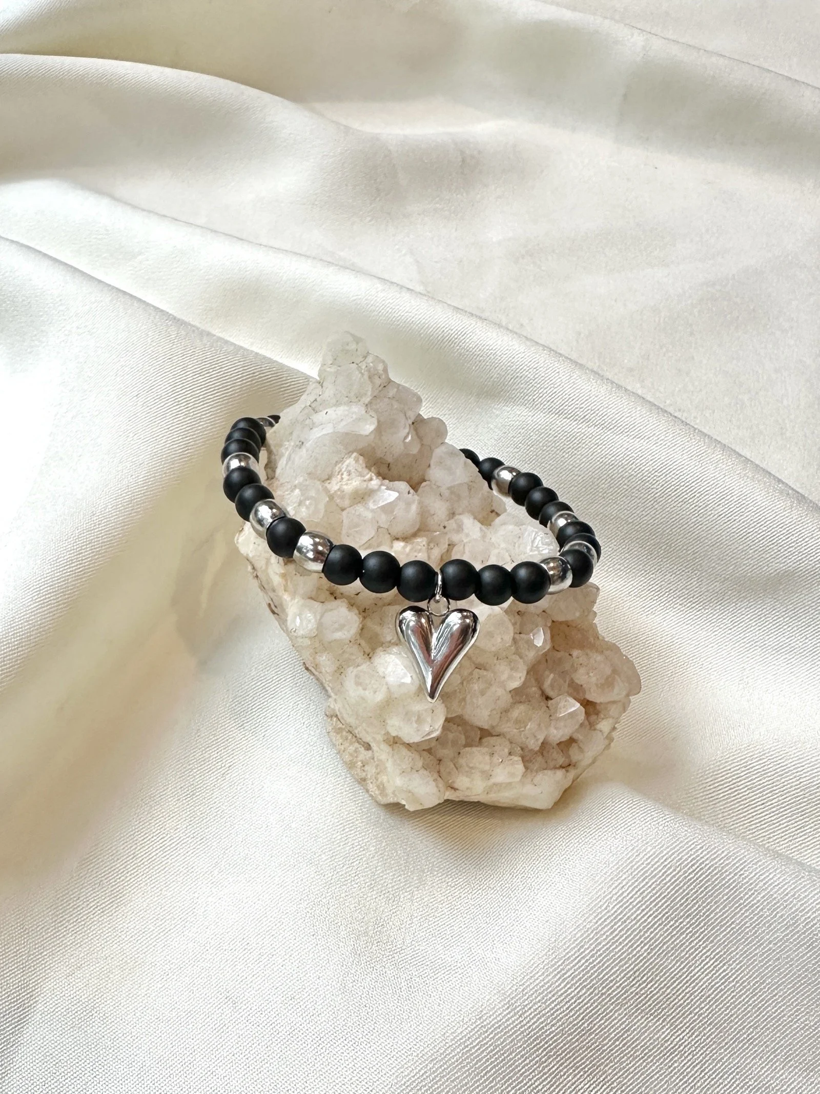 black-agate-protective-womens-bracelet-phuket.JPG