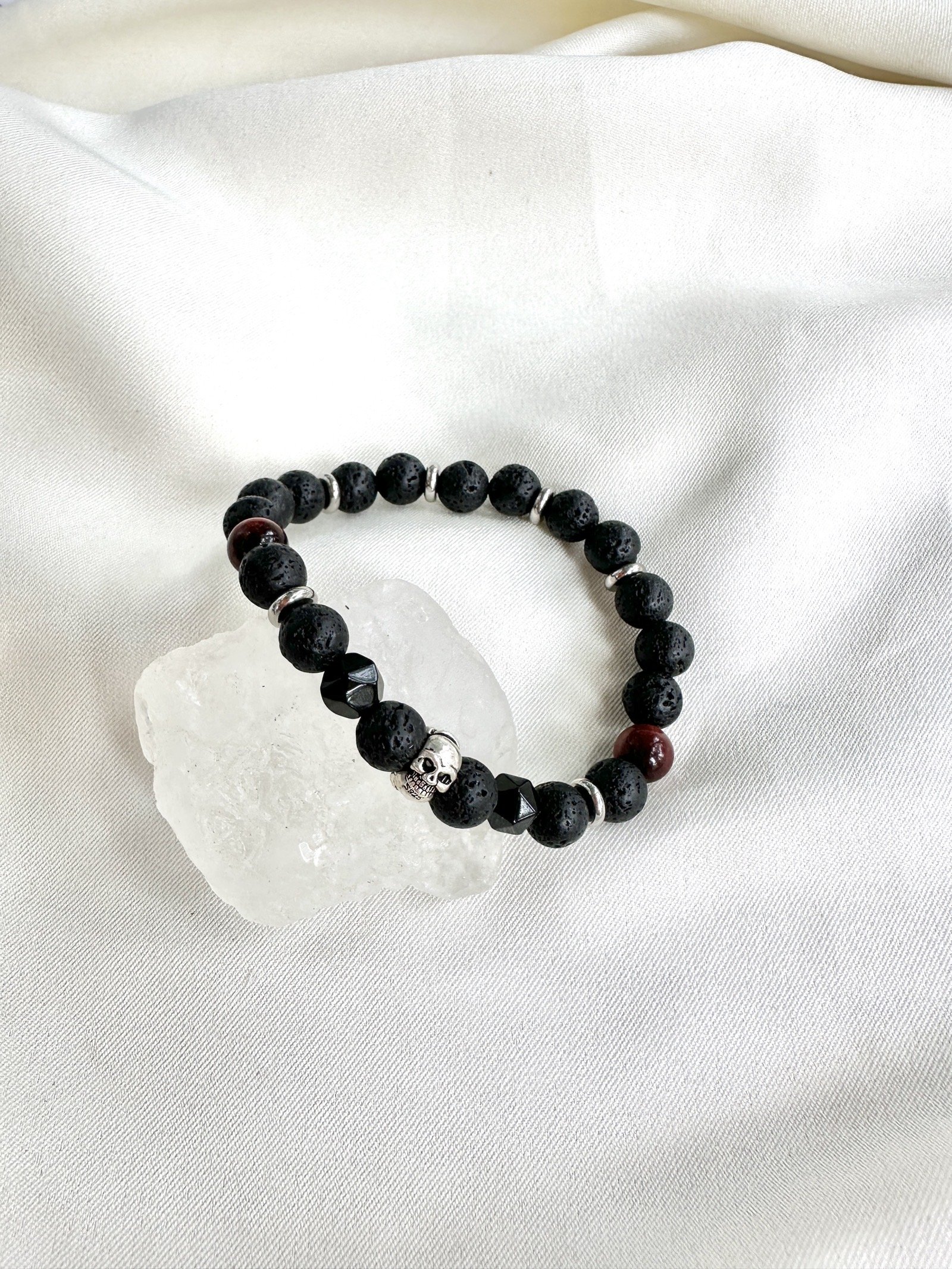 Skull-mens-gemstone-bracelet-phuket.JPG