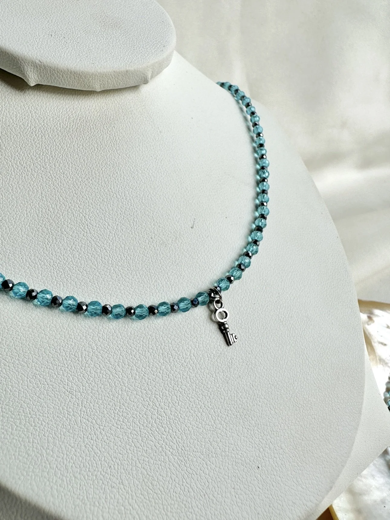 apatite-hematite-key-charm-silver-choker.jpg