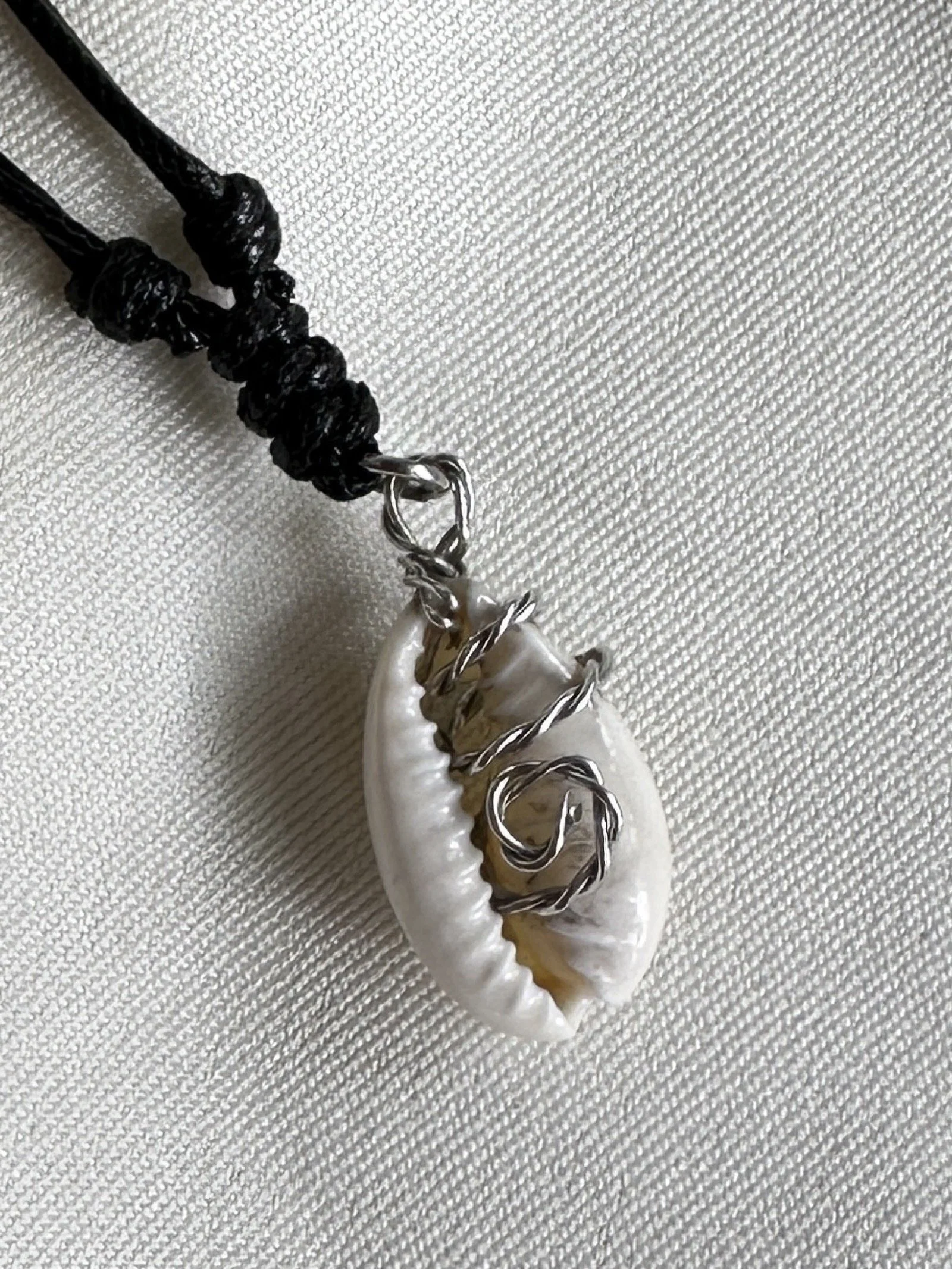 natural-shell-sterling-silver-necklace-phuket.JPEG