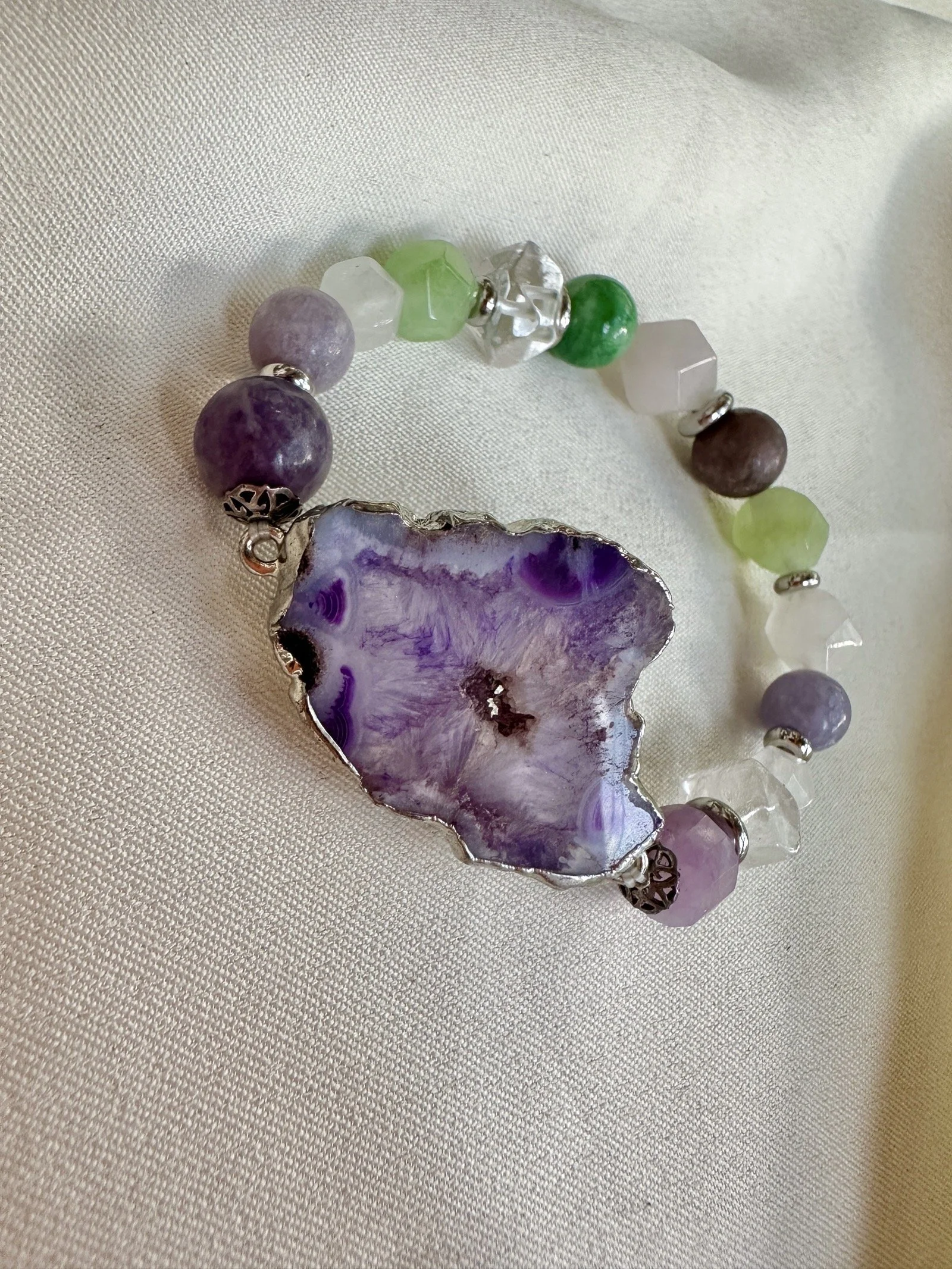 amethyst-clear-quartz-peridot-bracelet.JPG