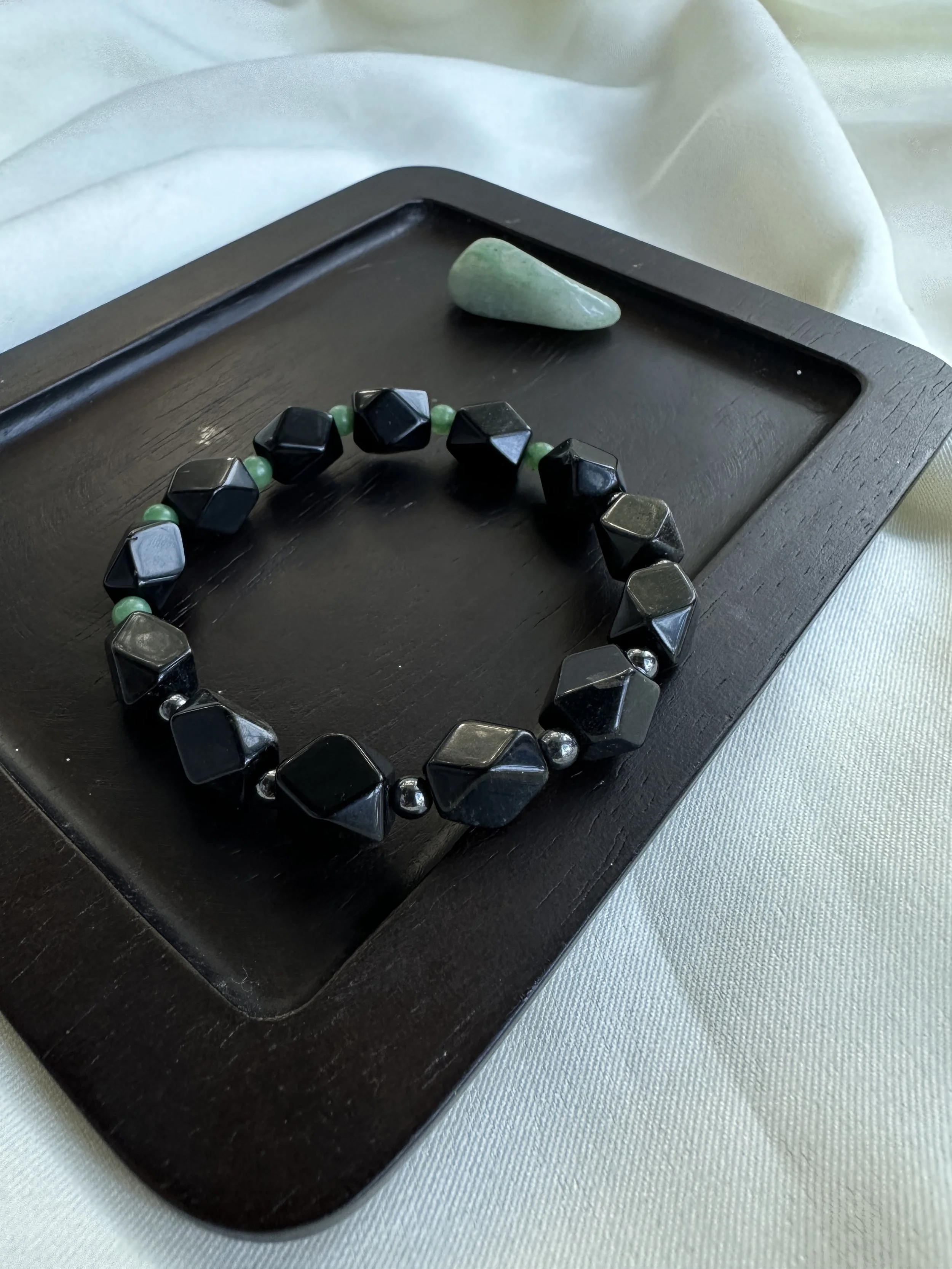 obsidian-hematite-green-aventurine-mens-bracelet.JPG