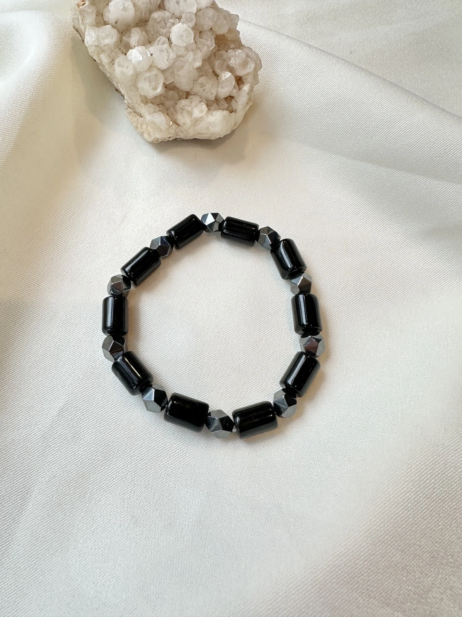 hematite-jet-protective-mens-bracelet.JPG