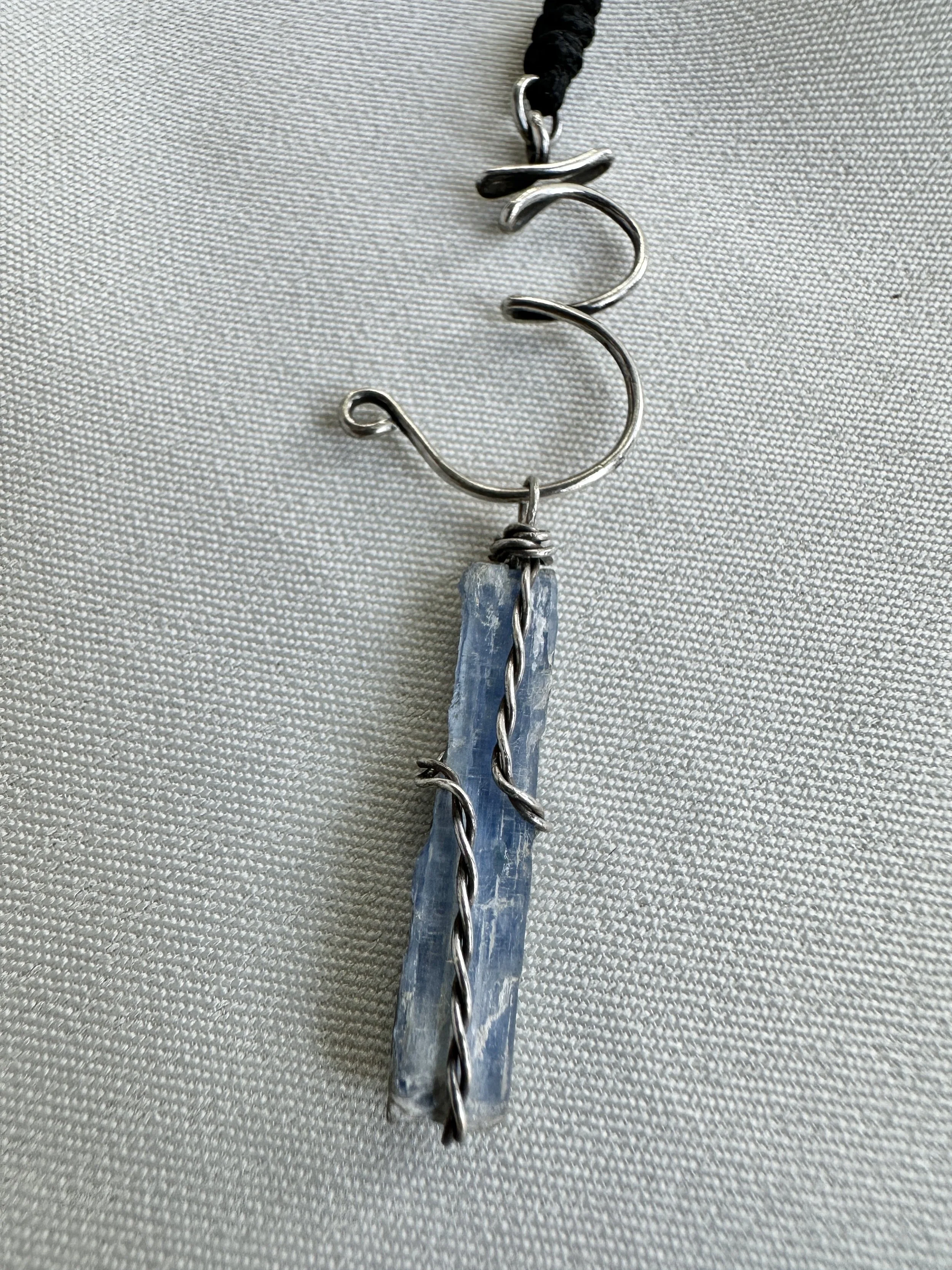 blue-kyanite-third-eye-chakra-necklace.JPG